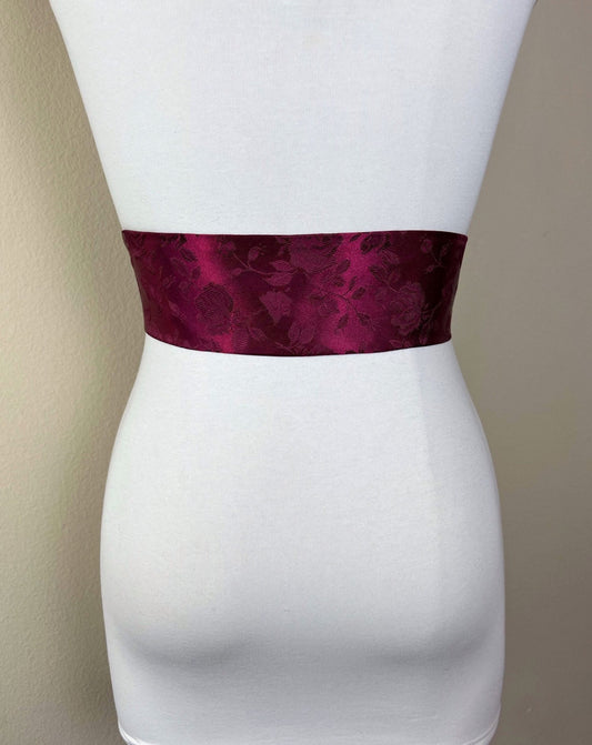 Wine Satin Sash in Rose Jacquard, Wine Rose Sash Belt, Burgundy Wine Wedding Dress Sash, Bridesmaid Sash, Burgundy Dress Sash, Satin Swank
