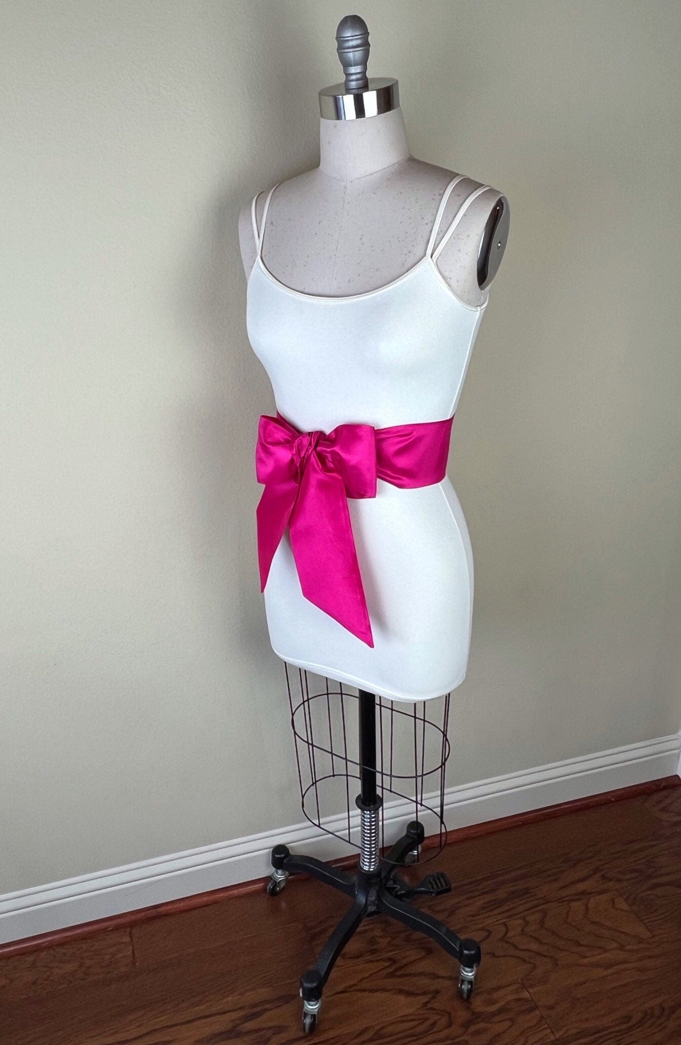 Crisp Taffeta Sash in Shocking Pink, Taffeta Bow Belt, Hot Pink Taffeta Sash, Formal Dress Sash, Hot Pink Sash Belt Taffeta Belt Satin Swank