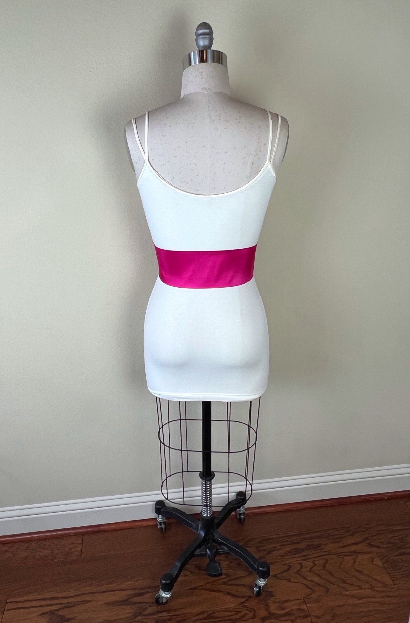 Crisp Taffeta Sash in Shocking Pink, Taffeta Bow Belt, Hot Pink Taffeta Sash, Formal Dress Sash, Hot Pink Sash Belt Taffeta Belt Satin Swank