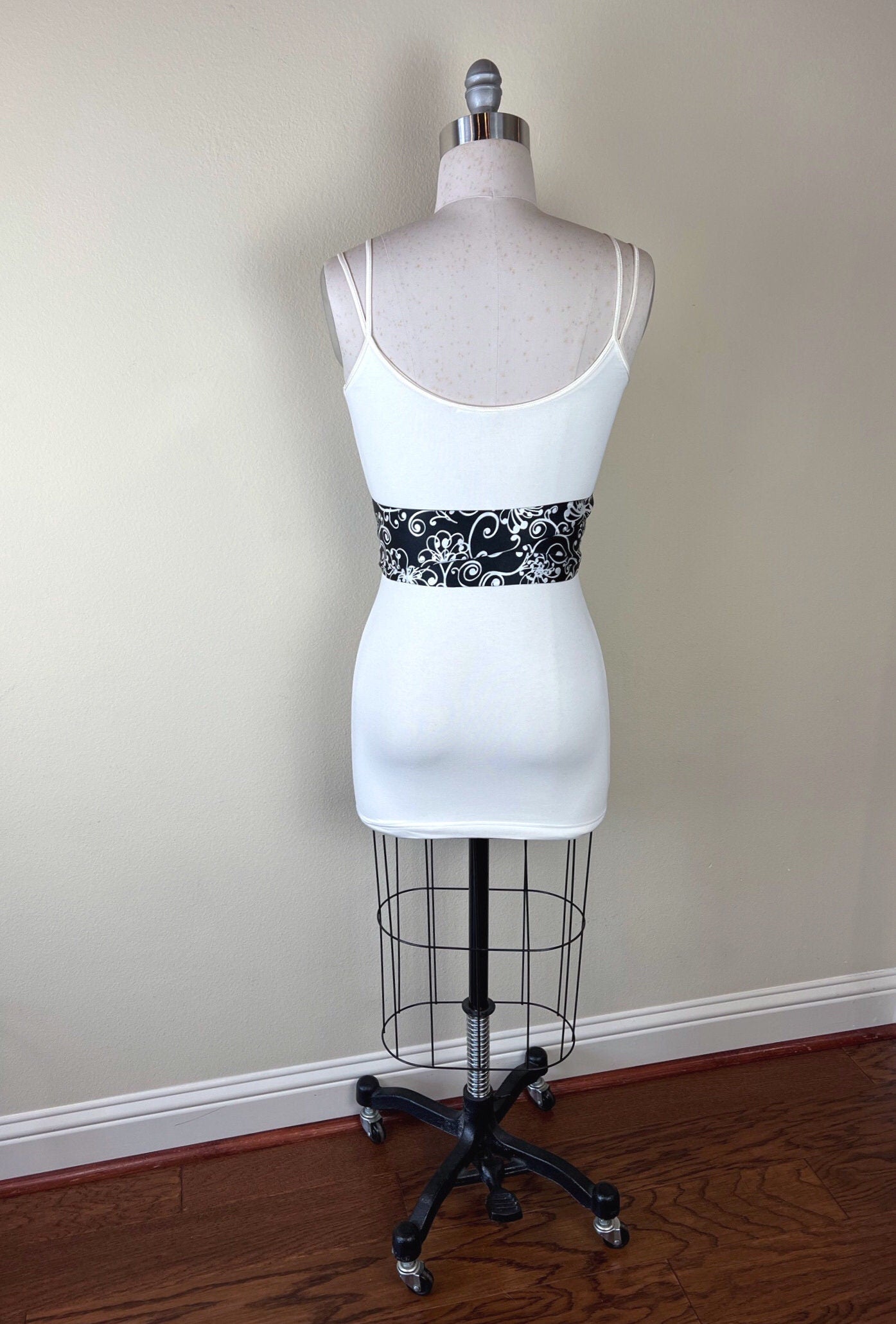 Black & White Sash Belt, Printed White and Black Satin Sash, Reverses to Solid Black Sash, Satin Sash Belt, Black Dress Sash, Satin Swank