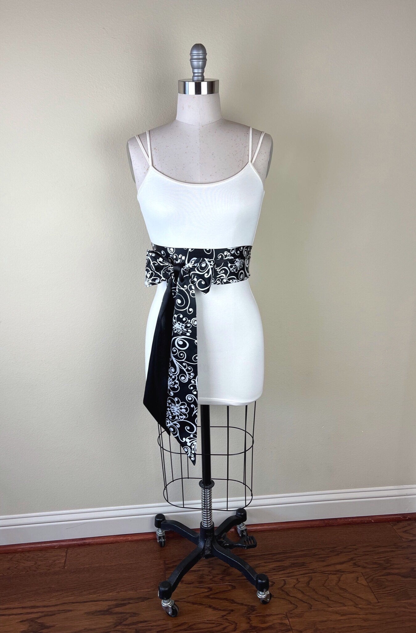 Black & White Sash Belt, Printed White and Black Satin Sash, Reverses to Solid Black Sash, Satin Sash Belt, Black Dress Sash, Satin Swank