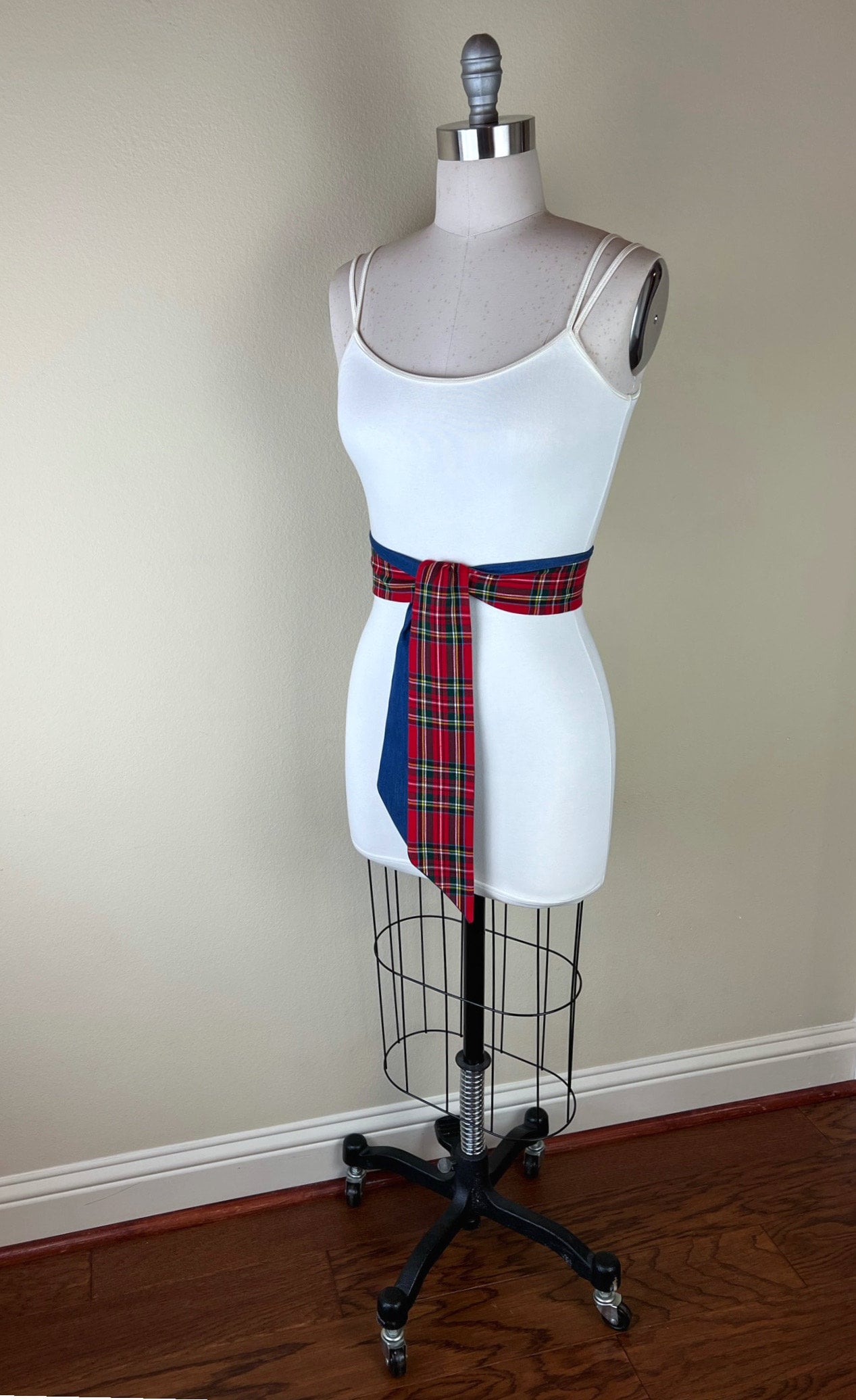 Royal Stewart Tartan & Denim Sash Belt, Red Plaid and Denim Belt, Red Tartan and Denim Sash Belt, Red Plaid Sash, Tartan Belt, Satin Swank