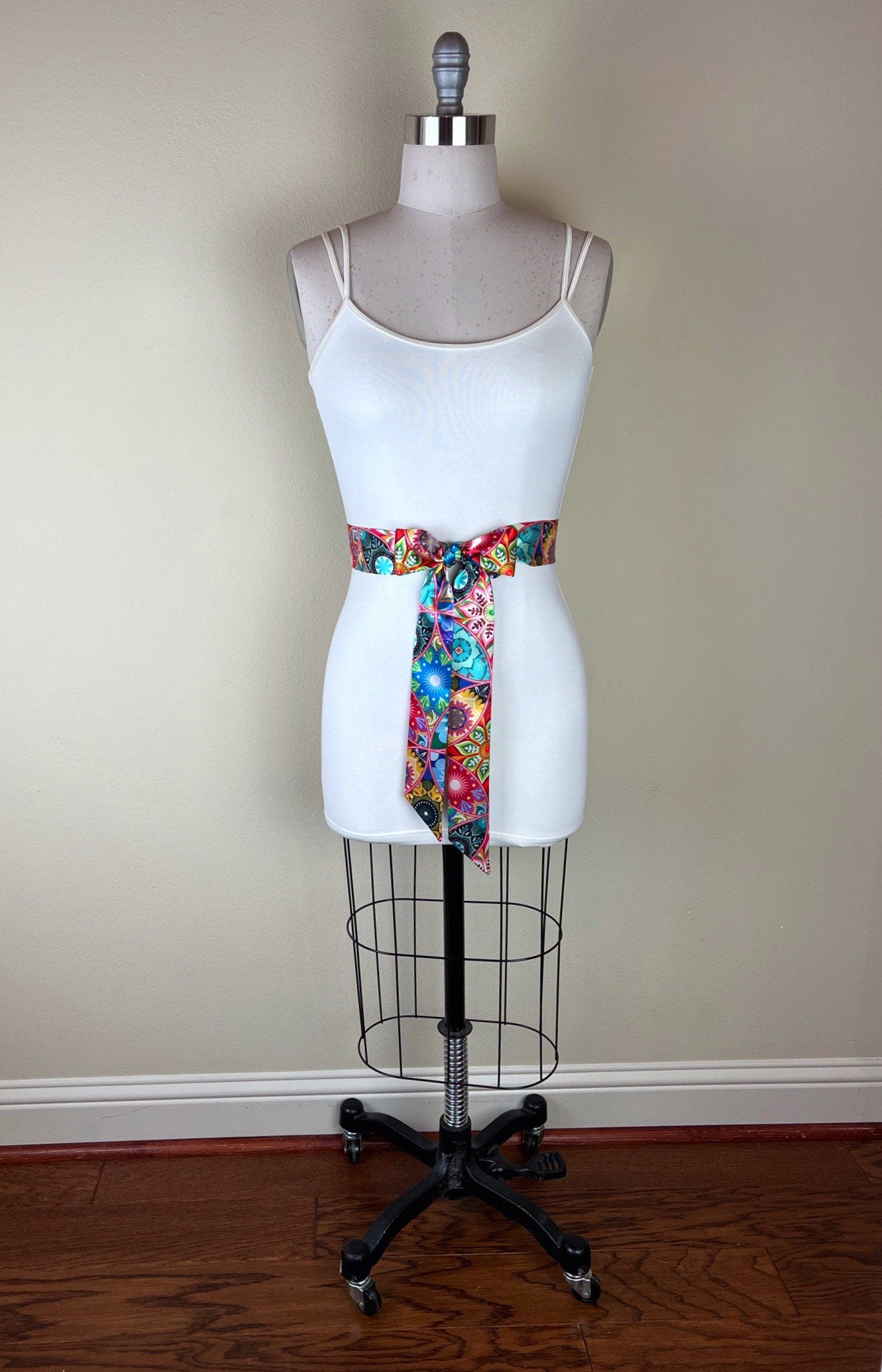 Narrow Kaleidoscope Print Sash, Mandala Print Sash Belt, Boho Accessories, Multi Color Sash, Boho Belt, Print Satin Sash Belt, Satin Swank