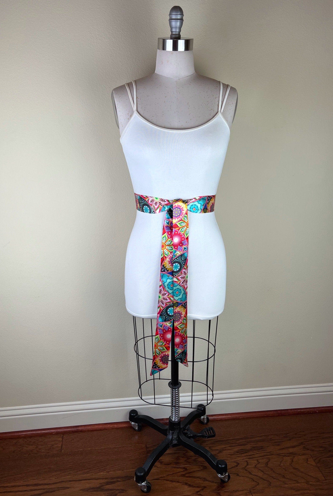 Narrow Kaleidoscope Print Sash, Mandala Print Sash Belt, Boho Accessories, Multi Color Sash, Boho Belt, Print Satin Sash Belt, Satin Swank