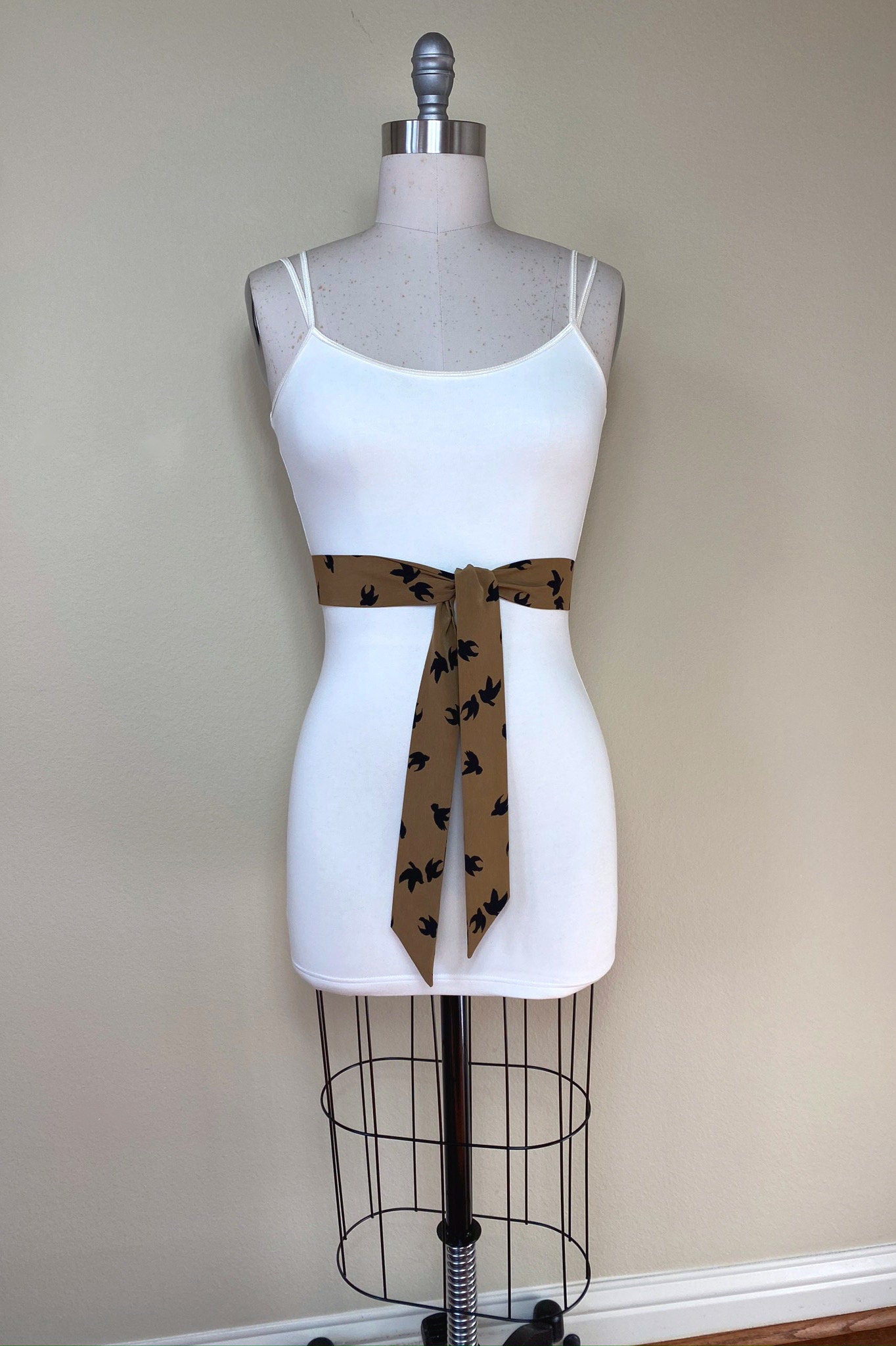 Narrow Black Bird Sash, Cappuccino & Black Sash, Bird Silhouette Print, Black Bird Sash Belt, Black Bird Print Accessory, Satin Swank