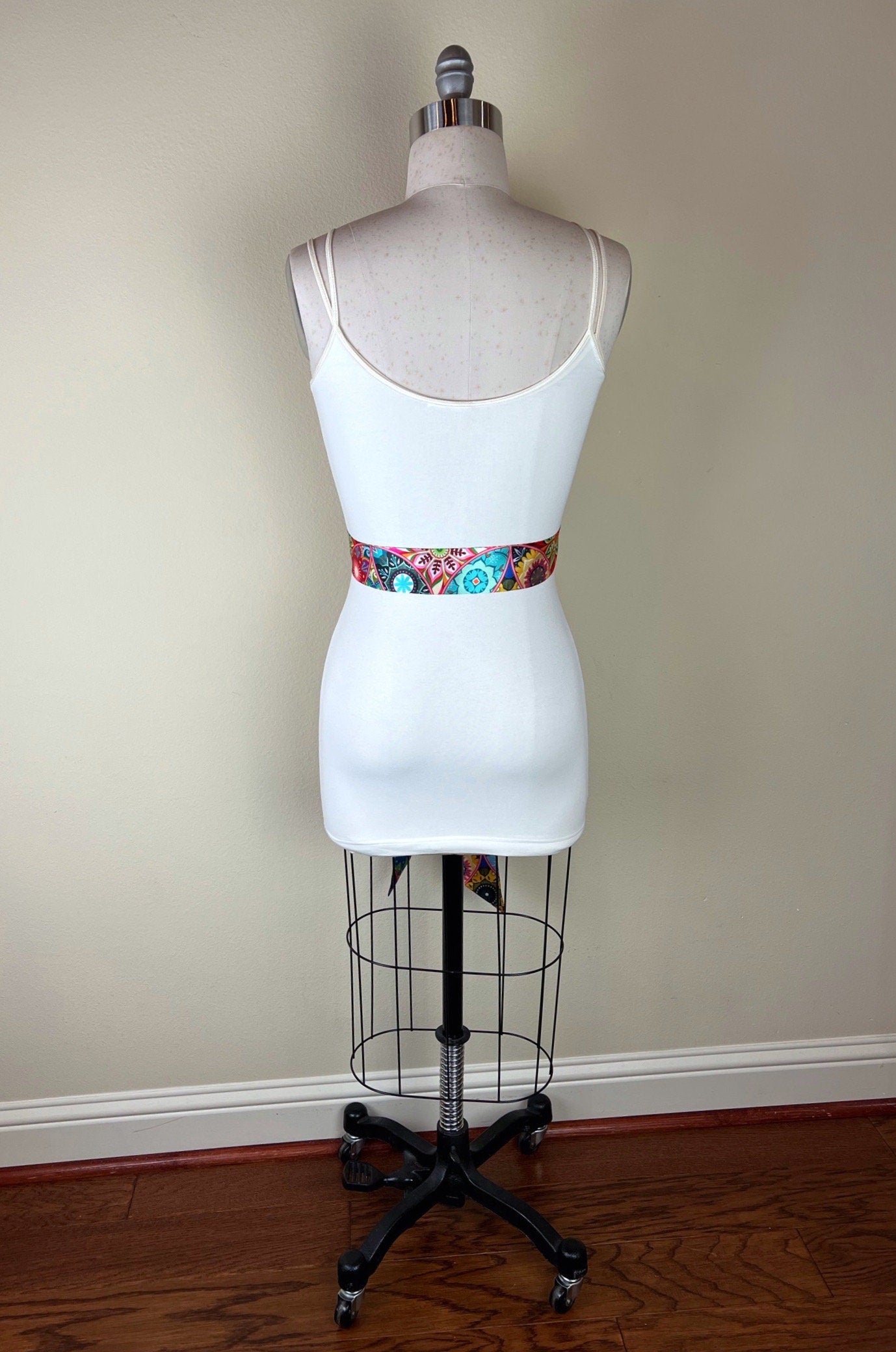 Narrow Kaleidoscope Print Sash, Mandala Print Sash Belt, Boho Accessories, Multi Color Sash, Boho Belt, Print Satin Sash Belt, Satin Swank