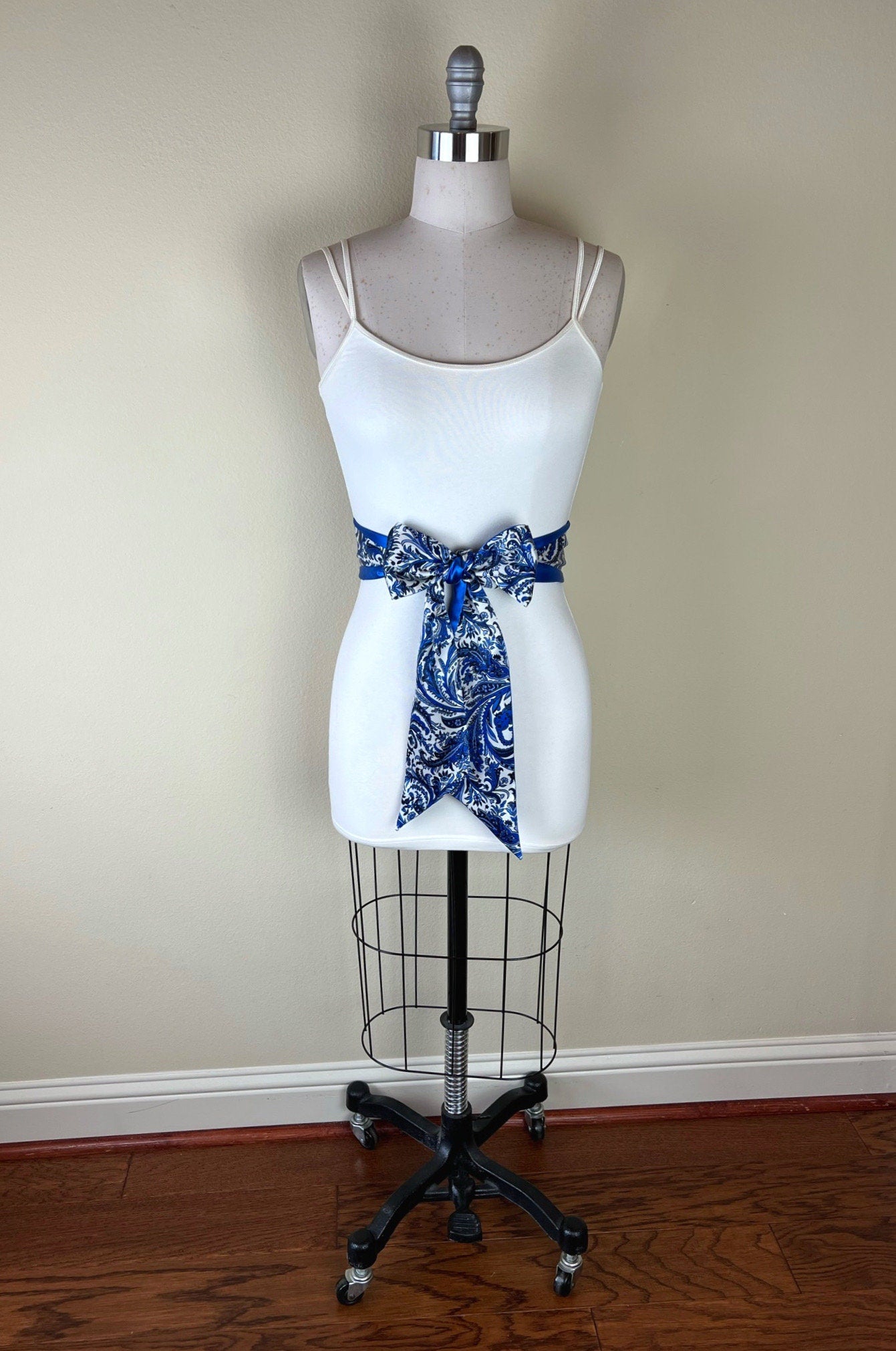 Wide Blue Floral Satin Sash, Royal Blue Satin Sash, Flourish Print Sash Belt, Blue Print Sash, Print Satin Sash Belt, Royal Blue Satin Swank