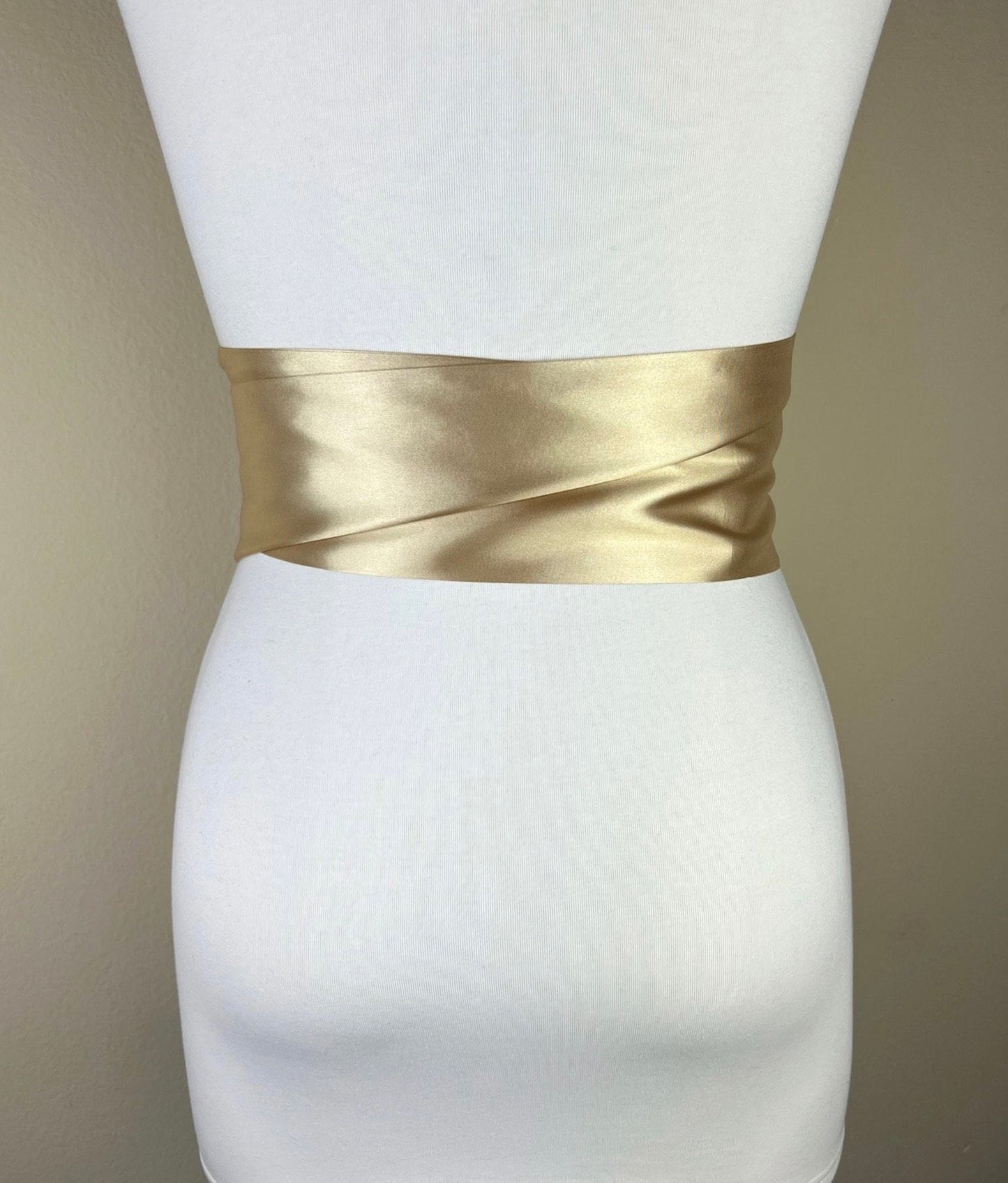 Pale Gold Sash, Gold Satin Sash, Light Gold Wedding Dress Sash Belt, Satin Sash, Gold Bridal Sash, Obi Sash Belt in Gold, Satin Swank