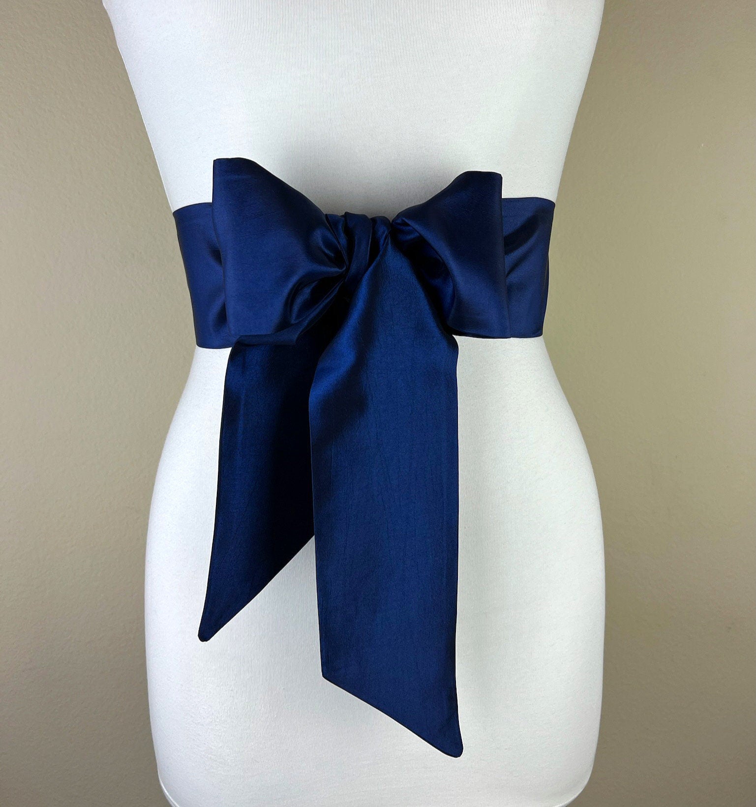 Crisp Taffeta Sash in Navy Blue, Navy Taffeta Bow Belt, Formal Navy Dress Sash, Taffeta Ball Gown Sash, Navy Sash Belt, Satin Swank