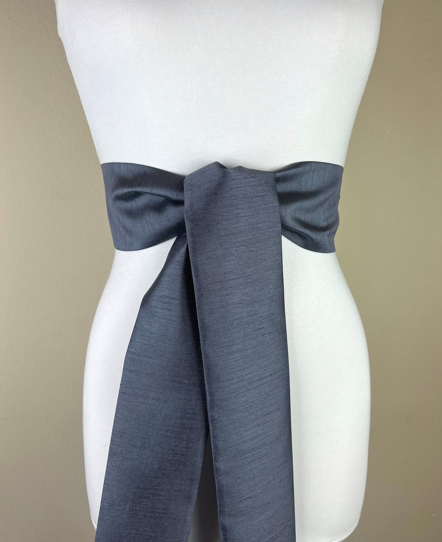 Wide Textured Charcoal Gray Sash Belt, Gray Dupioni Sash, Gray Dress Sash, Dupioni Fabric Belt, Gray Wedding Sash, Charcoal Sash Satin Swank
