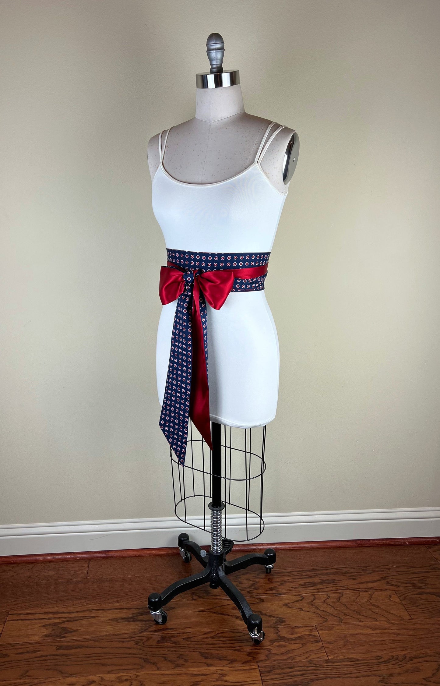 Navy Sash, Navy & Red Sash, Medallion Print Reverses to Crimson Red Satin Sash Men's Tie Print Accessory, Red and Navy Tie Belt, Satin Swank