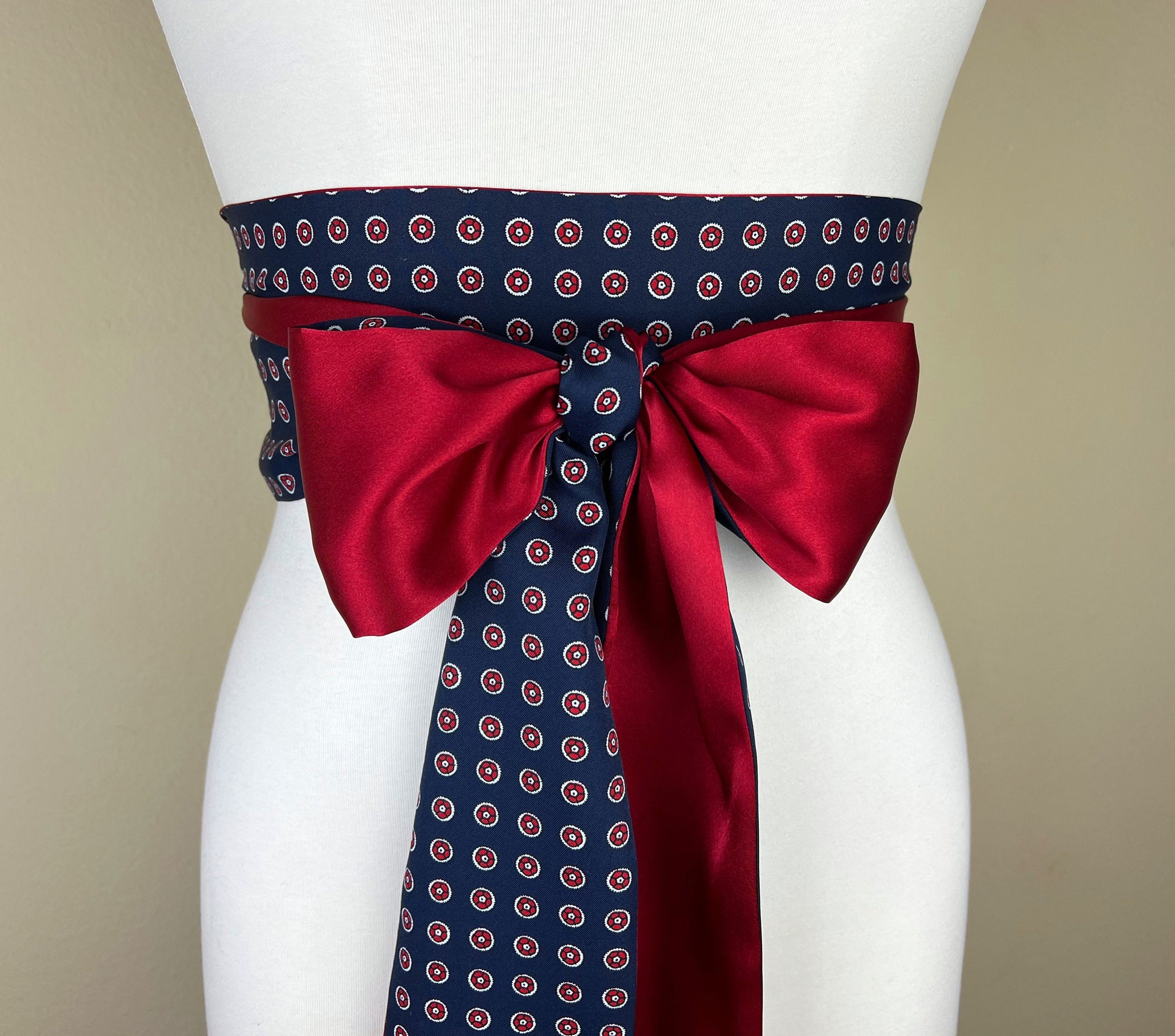 Navy Sash, Navy & Red Sash, Medallion Print Reverses to Crimson Red Satin Sash Men's Tie Print Accessory, Red and Navy Tie Belt, Satin Swank