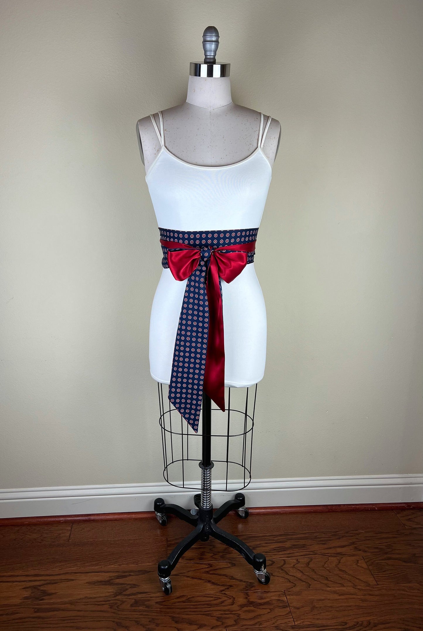 Navy Sash, Navy & Red Sash, Medallion Print Reverses to Crimson Red Satin Sash Men's Tie Print Accessory, Red and Navy Tie Belt, Satin Swank