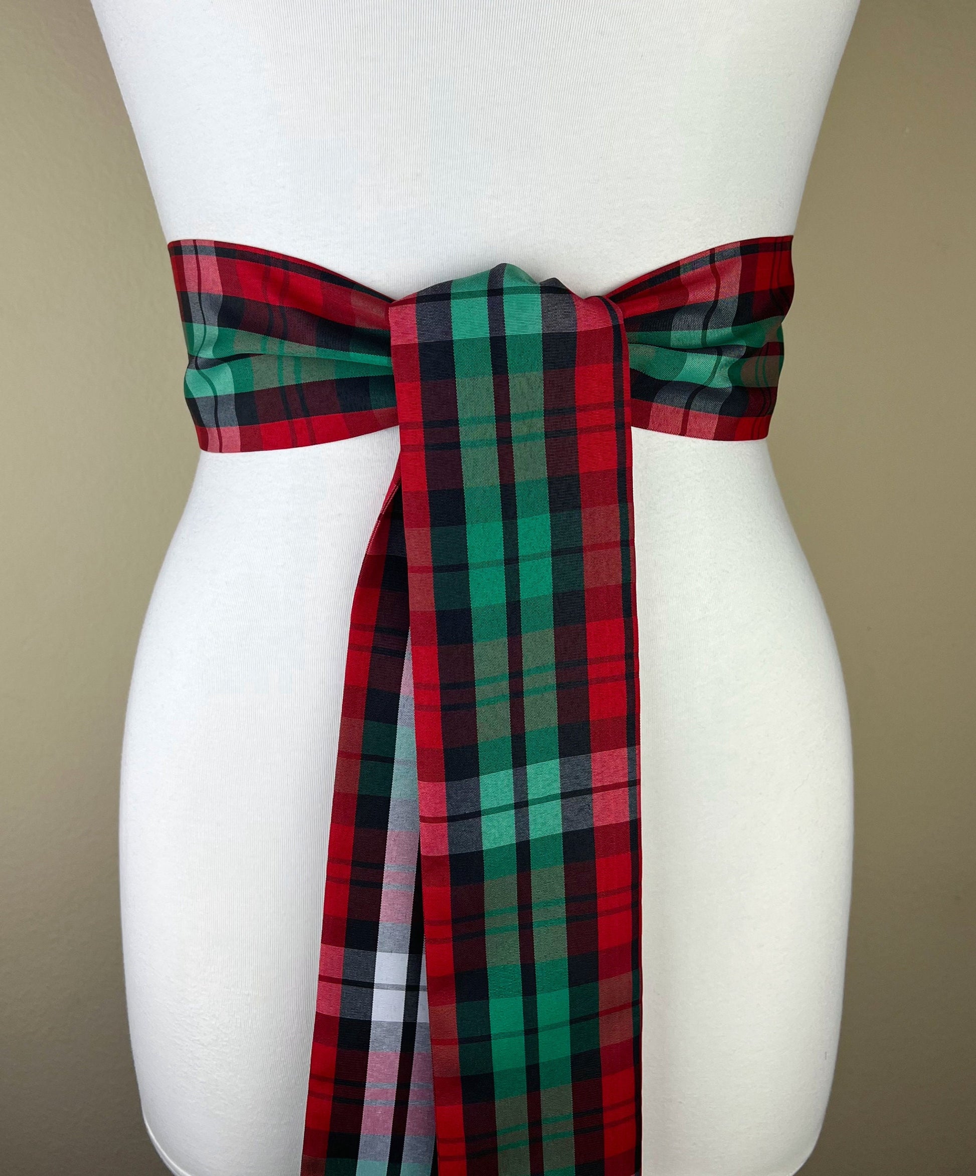 Christmas Sash Belt, Christmas Plaid Taffeta Sash, Red & Green Sash, Christmas Accessories, Holiday Plaid Sash, Christmas Dress, Satin Swank