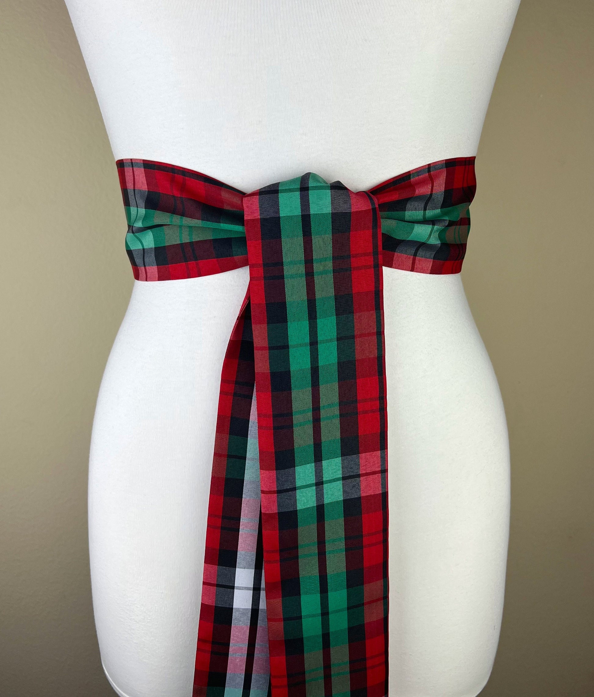 Christmas Sash Belt, Christmas Plaid Taffeta Sash, Red & Green Sash, Christmas Accessories, Holiday Plaid Sash, Christmas Dress, Satin Swank