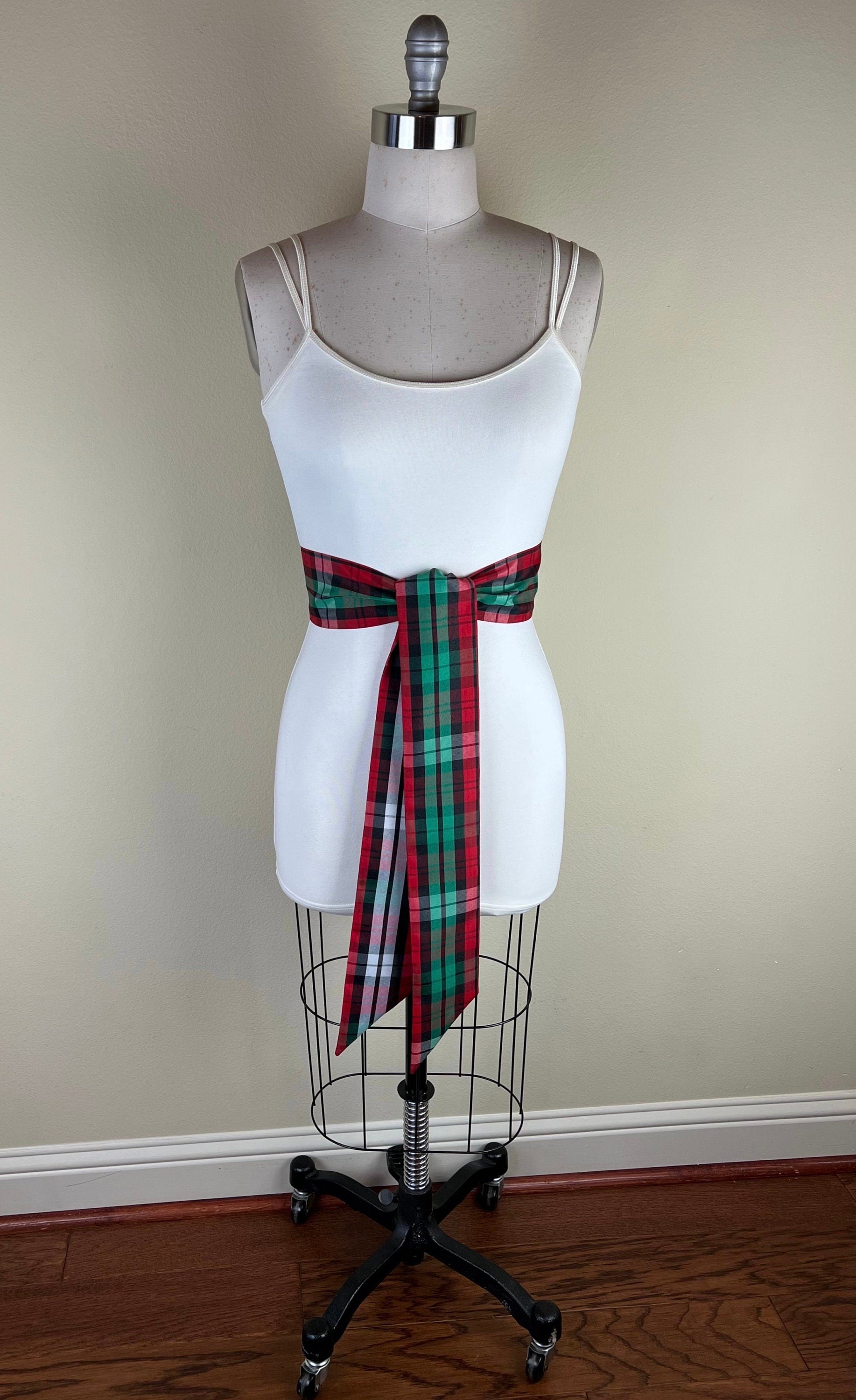 Christmas Sash Belt, Christmas Plaid Taffeta Sash, Red & Green Sash, Christmas Accessories, Holiday Plaid Sash, Christmas Dress, Satin Swank