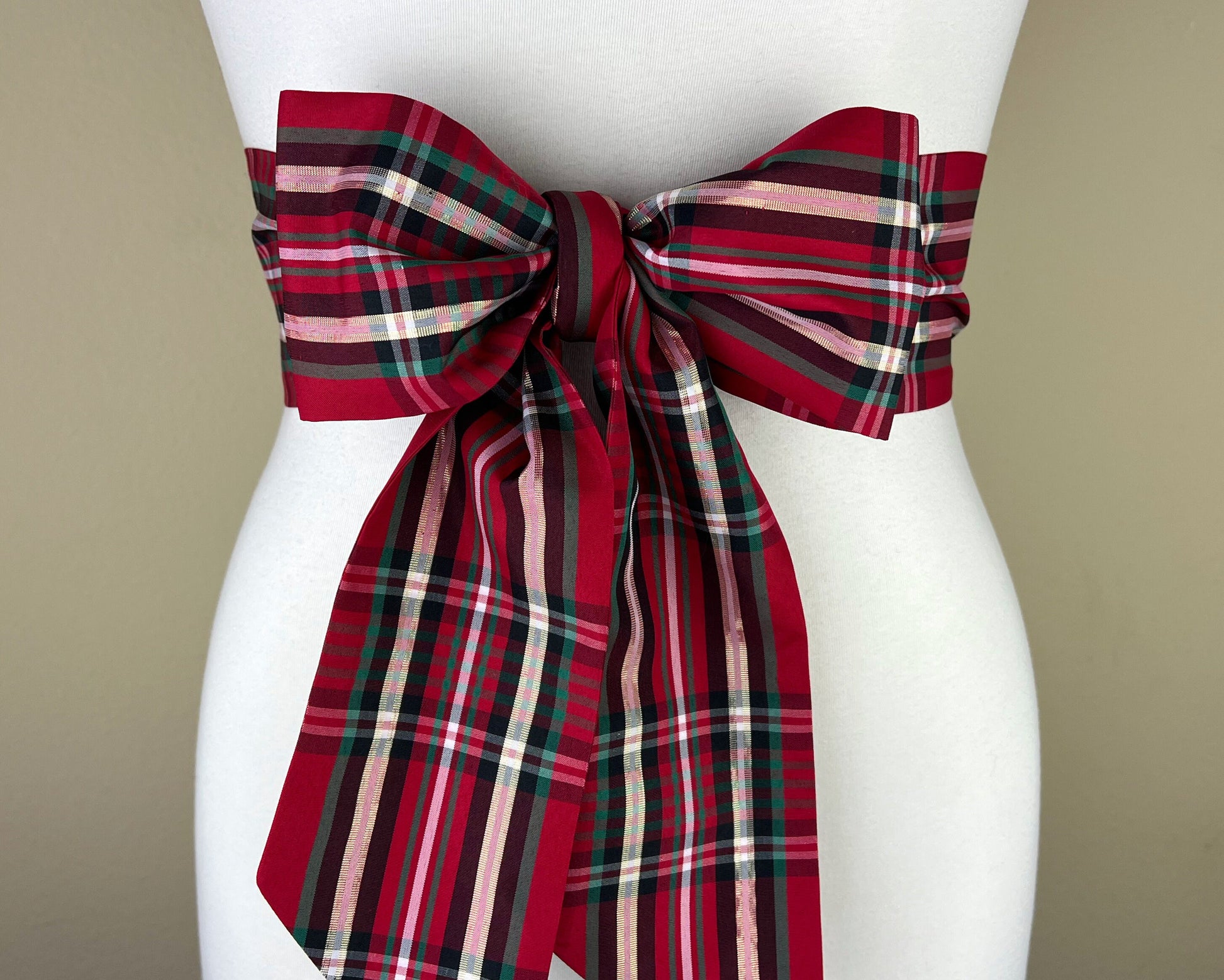 Christmas Plaid Taffeta Sash, Red, Green & Gold Tartan Sash, Christmas Tartan Sash, Christmas Dress Accessories, Christmas Sash, Satin Swank