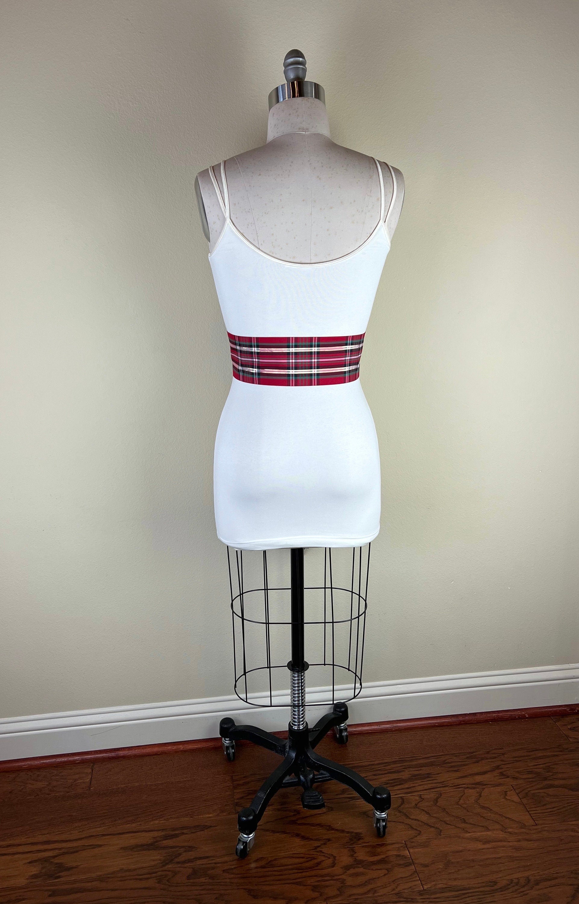 Christmas Plaid Taffeta Sash, Red, Green & Gold Tartan Sash, Christmas Tartan Sash, Christmas Dress Accessories, Christmas Sash, Satin Swank