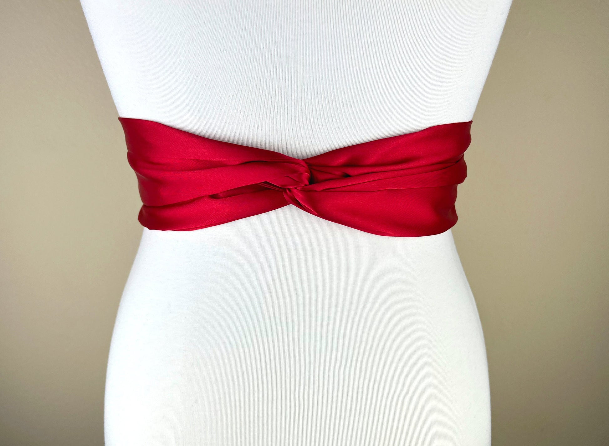 True Red Sash, Red Satin Sash, Holiday Sash, Christmas Sash Belt, Red Dress Sash Belt, Wrap Belt, Red Obi Belt, Christmas Wedding Sash