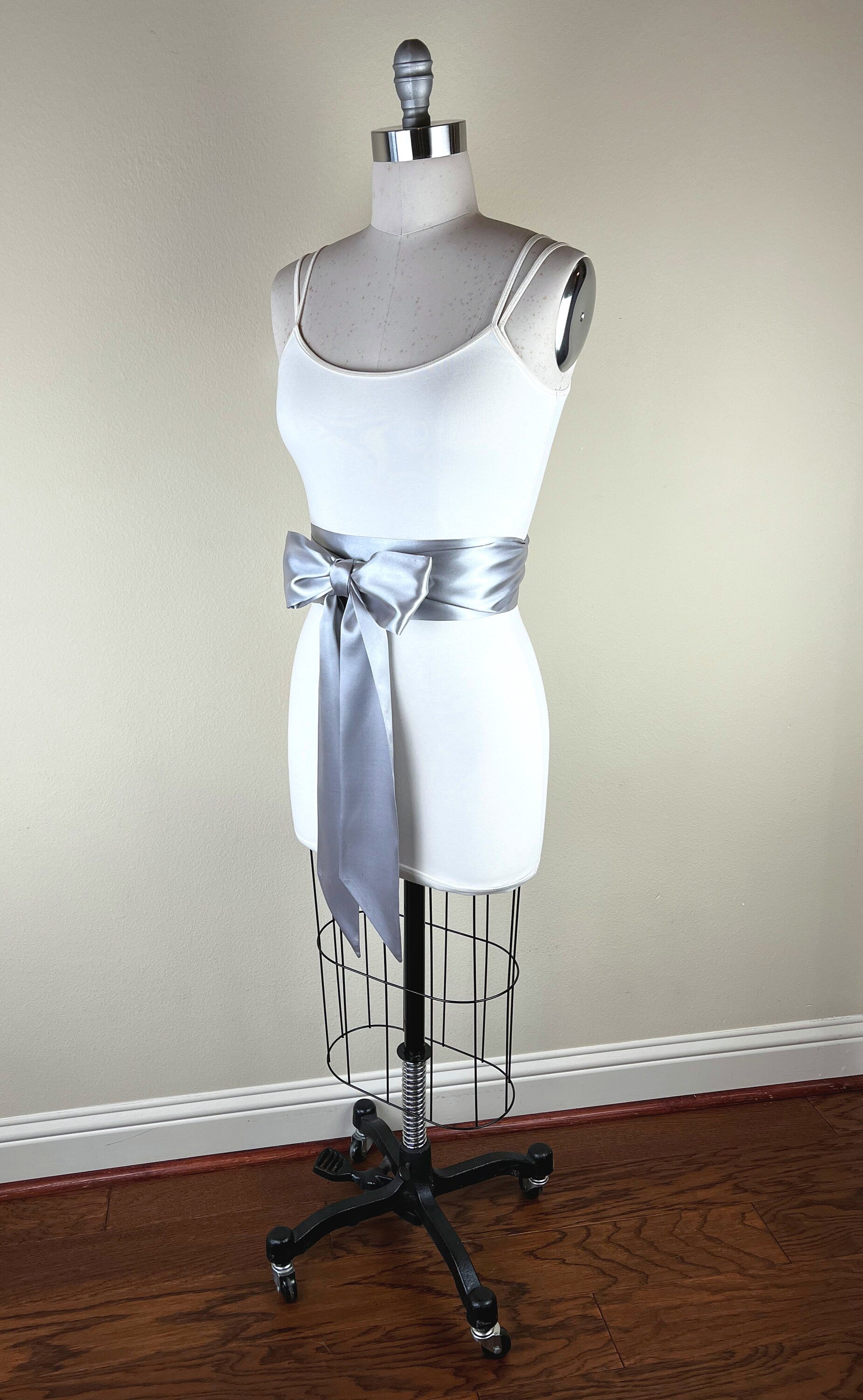 Bright Silver Sash, Silver Satin Sash, Silver Obi Wrap Belt, Long Silver Sash Belt, Wedding Accessories, Silver Wedding Sash, Satin Swank