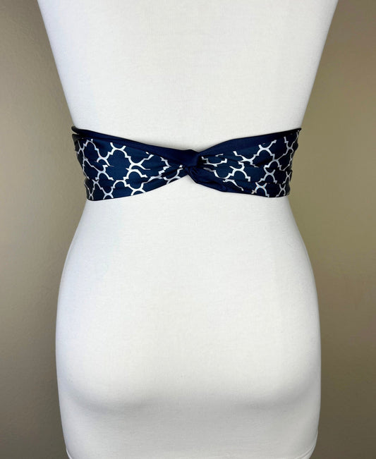 Navy Satin Sash, Navy Quatrefoil Sash, Navy Sash, Navy & White Reversible Wrap Belt, Navy Lattice Print Obi Belt, Satin Swank Accessories