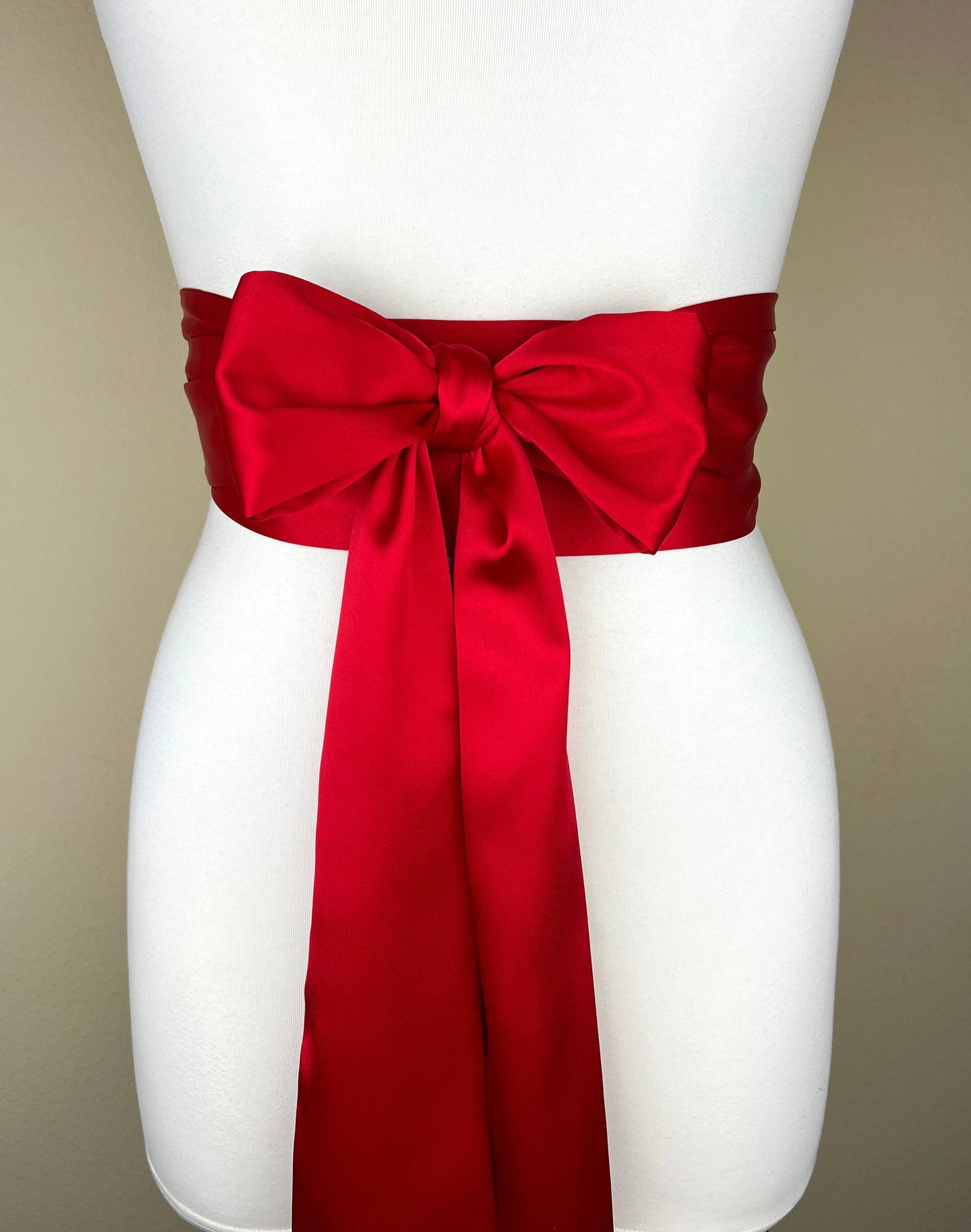 True Red Sash, Red Satin Sash, Holiday Sash, Christmas Sash Belt, Red Dress Sash Belt, Wrap Belt, Red Obi Belt, Christmas Wedding Sash