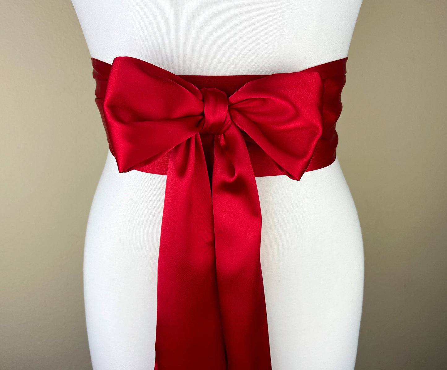 True Red Sash, Red Satin Sash, Holiday Sash, Christmas Sash Belt, Red Dress Sash Belt, Wrap Belt, Red Obi Belt, Christmas Wedding Sash