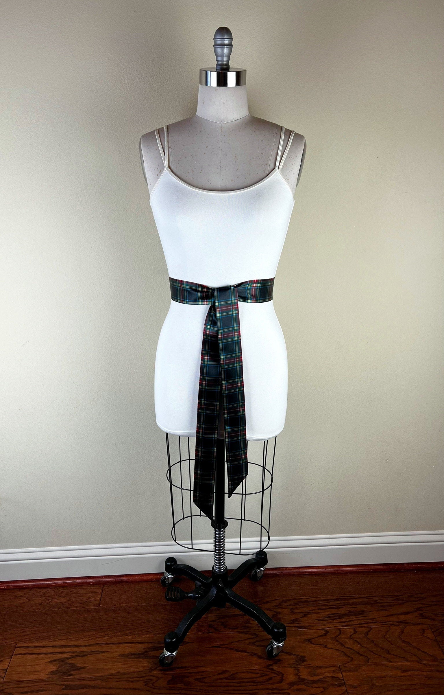 Narrow Black Royal Stewart Satin Sash, Black Plaid Sash Belt, Black Royal Stewart Tartan, Holiday Sash Belt, Black & Red Plaid, Satin Swank