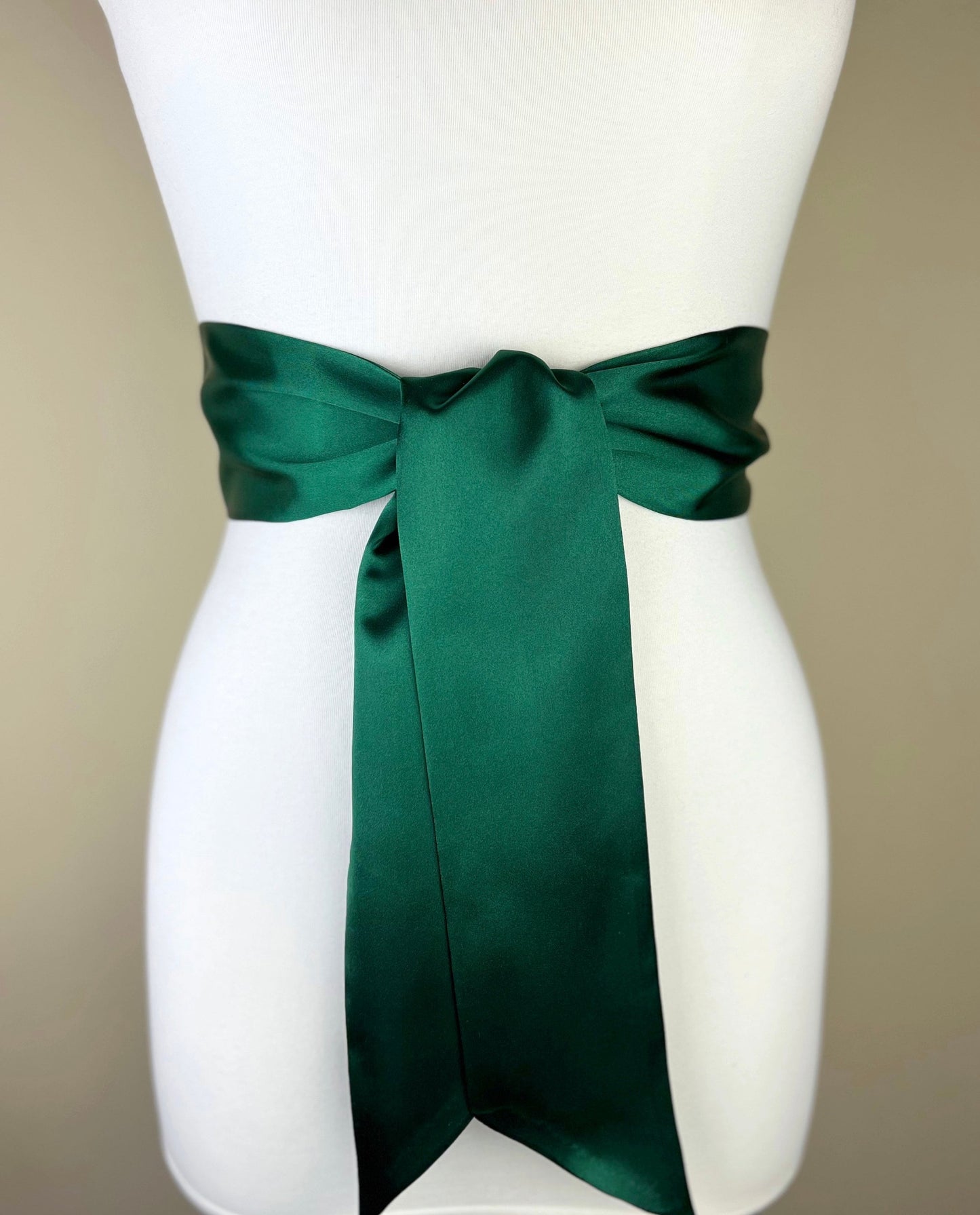 Wide Hunter Green Sash Belt, Hunter Satin Sash Belt, Hunter Green Wedding Sash, Hunter Bridesmaid Sash, Wedding Dress Sash, Satin Swank
