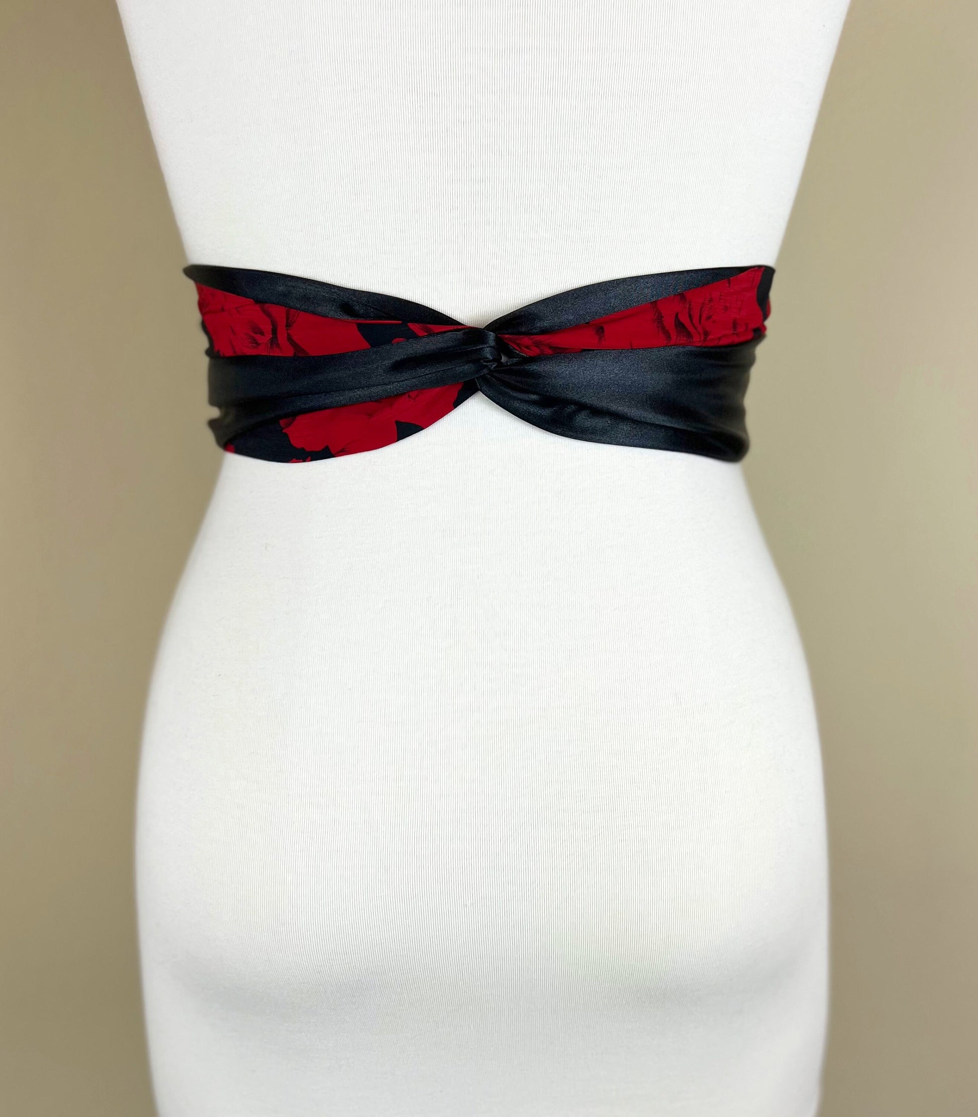 Red Rose Sash, Red & Black Sash Belt, Reverses to Solid Black Sash, Reversible Sash, Black and Red Sash, Red Rose Floral Sash, Satin Swank