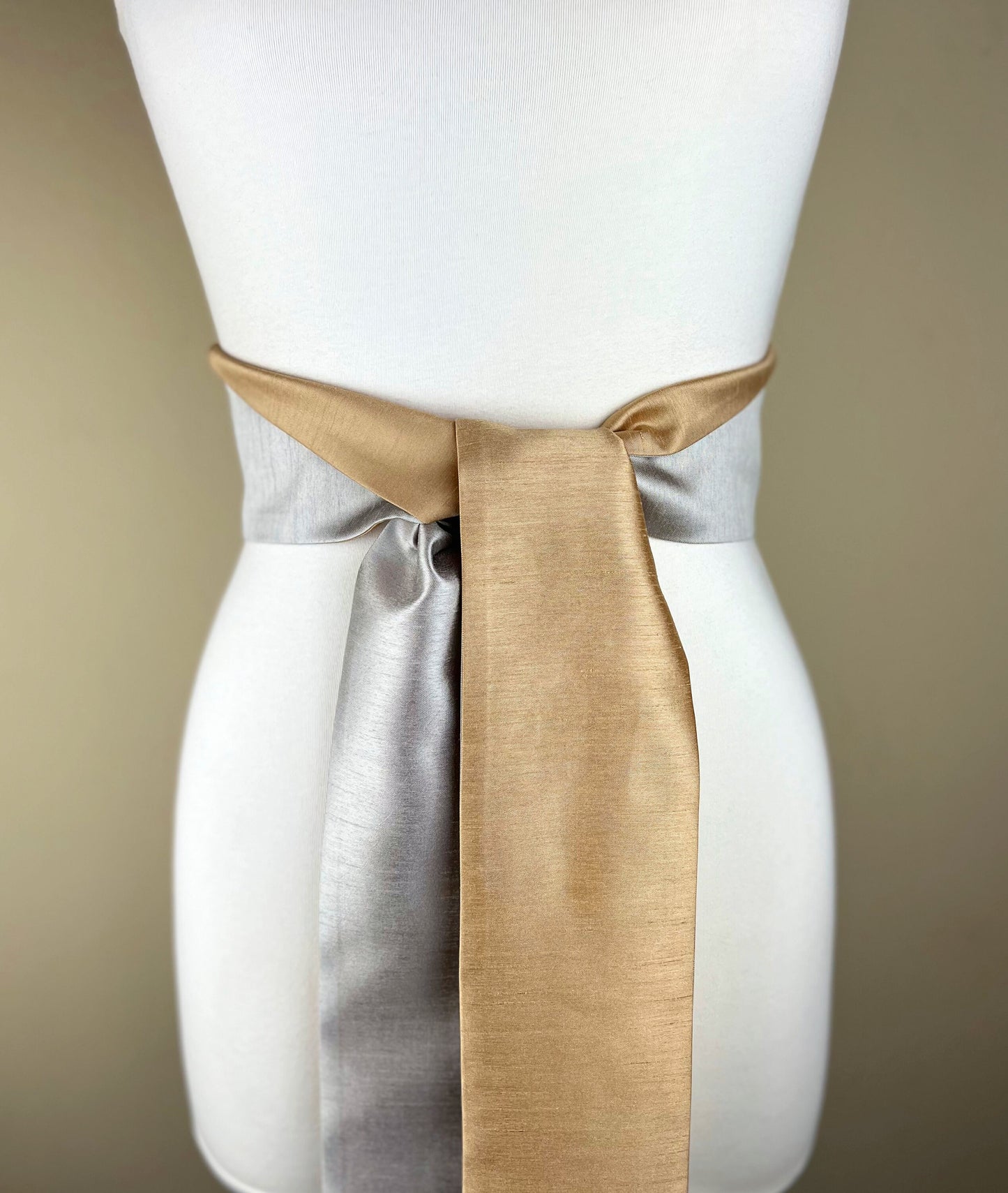 Wide Textured Gold & Silver Sash Belt, Silver and Gold Dupioni Sash, Two-Tone Dress Sash, Fabric Belt, Silver Gold Wedding, Satin Swank