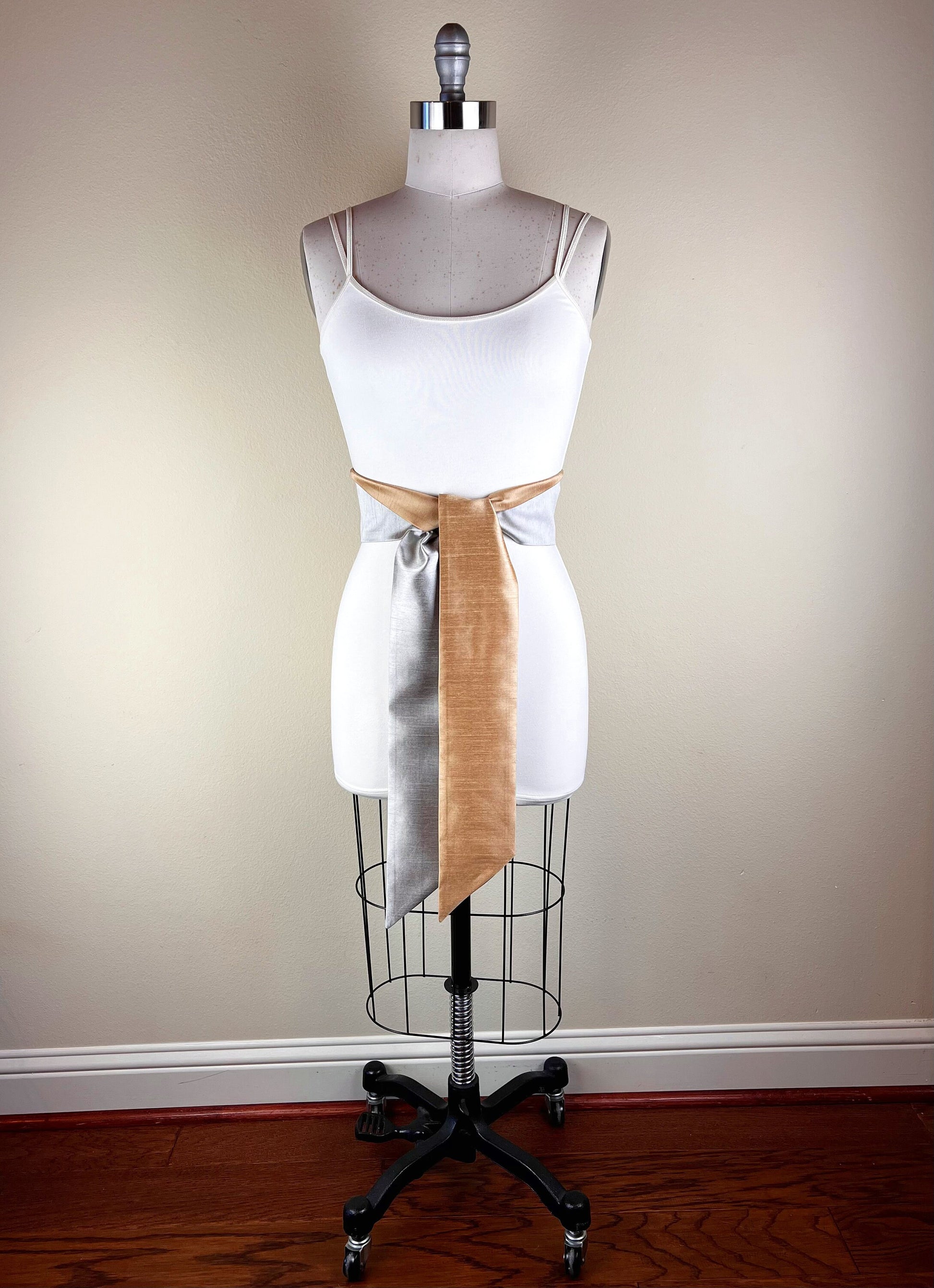 Wide Textured Gold & Silver Sash Belt, Silver and Gold Dupioni Sash, Two-Tone Dress Sash, Fabric Belt, Silver Gold Wedding, Satin Swank