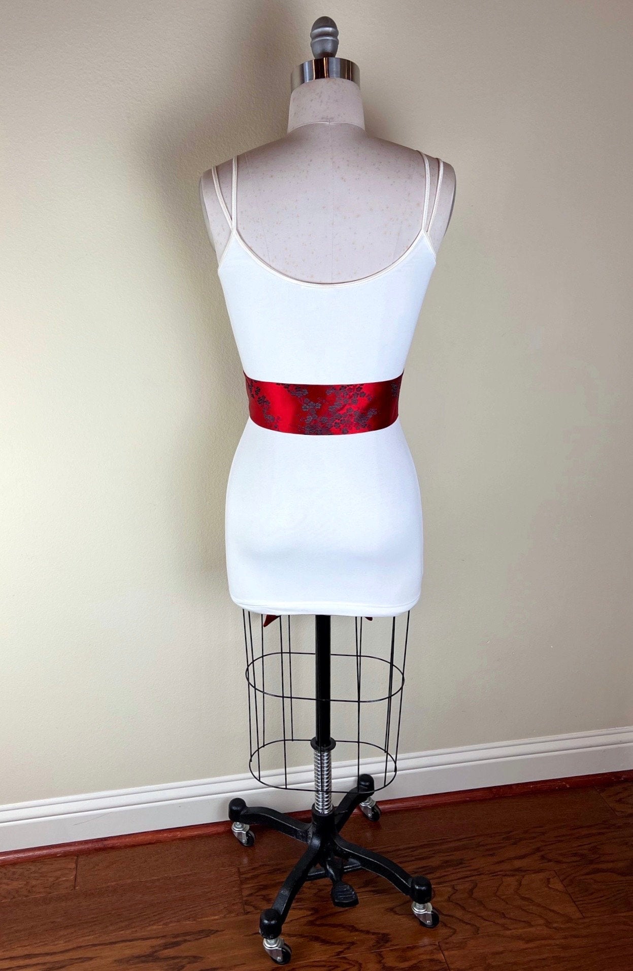 Japanese Cherry Blossom Brocade Sash, Red Cherry Blossom Sash Belt, Red Asian Brocade Belt, Red & Black Chinese Brocade Sash, Satin Swank