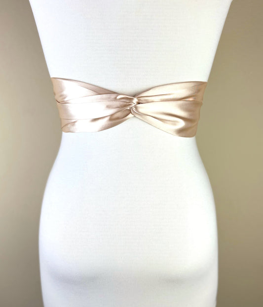 Champagne Satin Sash, Wide Champagne Sash Belt, Satin Obi Sash Belt, Bridal Sash, Bridesmaid Sash, Champagne Wedding Dress Sash, Satin Swank