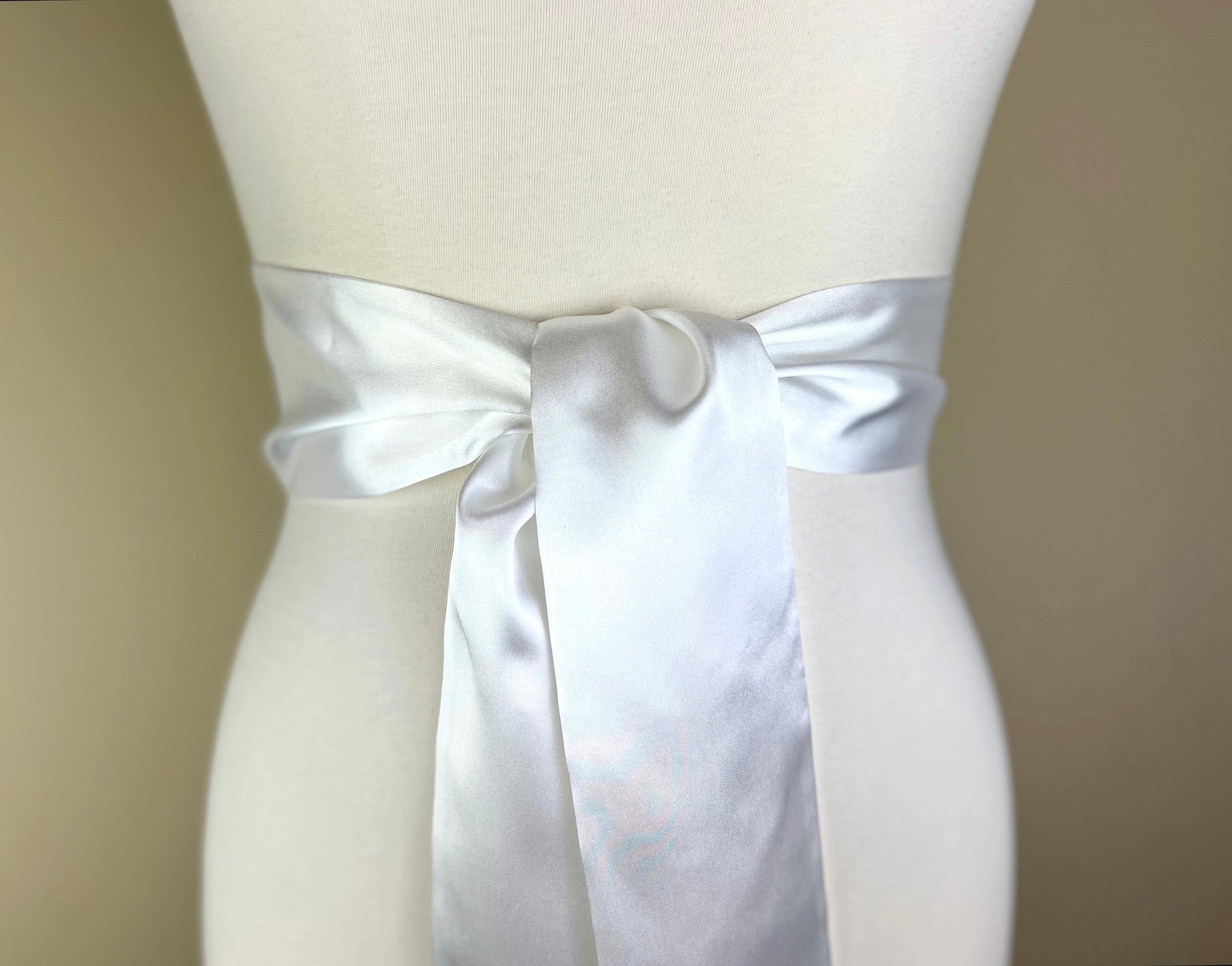 Pure White Satin Sash, White Sash Belt, White Wedding Dress Sash, White Sash Belt, White Satin Bridesmaid Sash, Flower Girl Sash Satin Swank