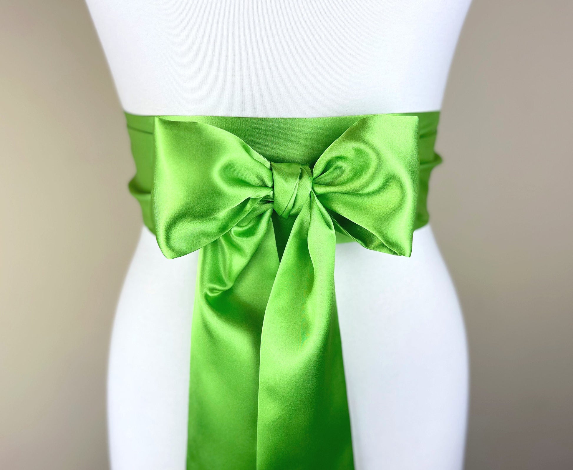 Key Lime Sash, Lime Satin Sash, Lime Green Satin Sash Belt, Bright Green Satin Sash Belt, Obi Wrap, Wedding Sash, Bridal Sash, Satin Swank