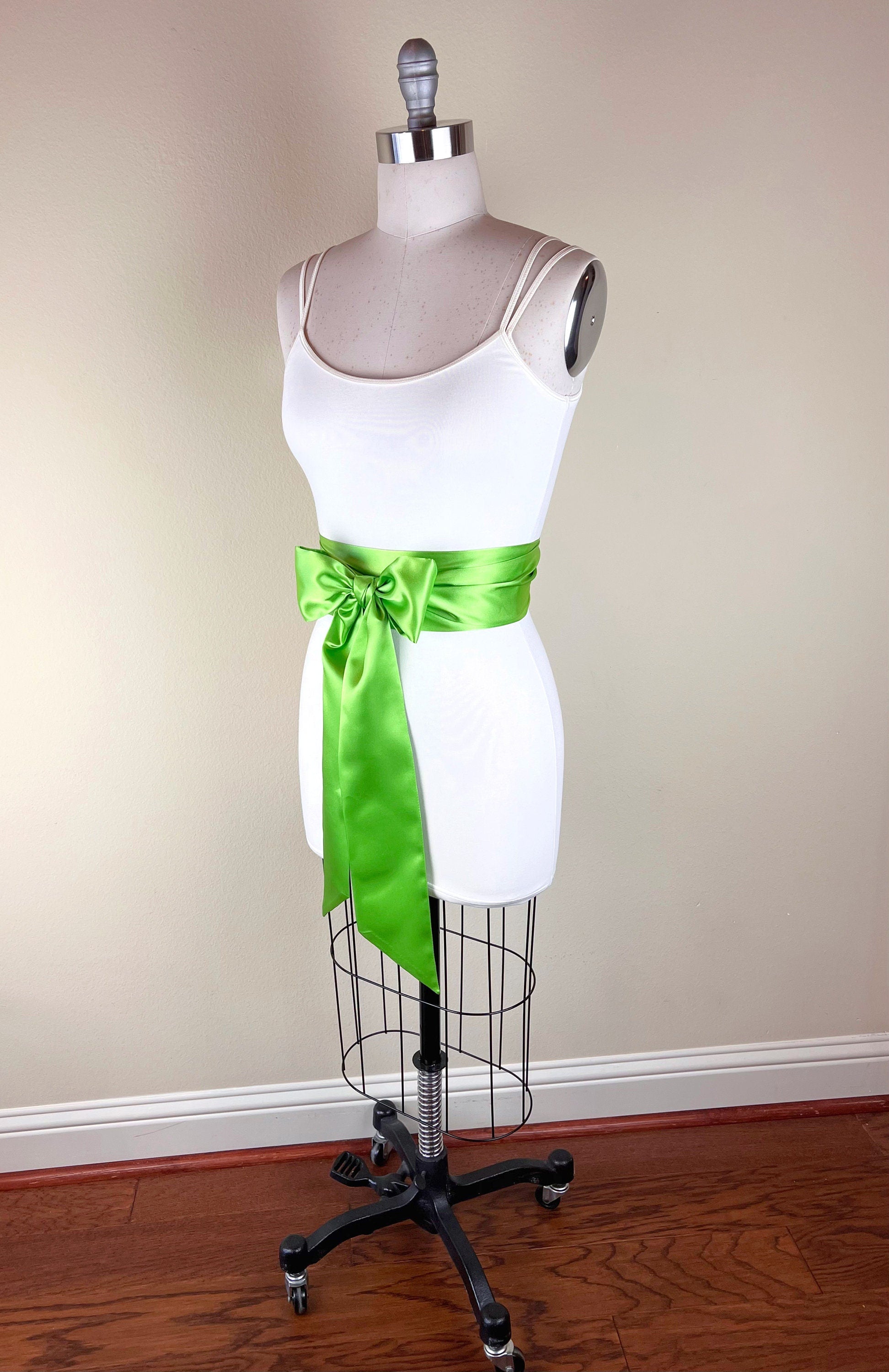Key Lime Sash, Lime Satin Sash, Lime Green Satin Sash Belt, Bright Green Satin Sash Belt, Obi Wrap, Wedding Sash, Bridal Sash, Satin Swank