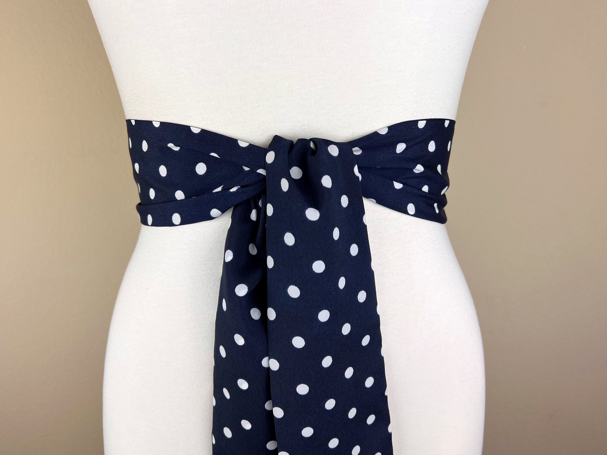 Dark Navy Polka Dot Sash, Wide Navy & White Sash Belt, Navy Dot Sash, White Dot on Navy Sash, Navy Dress Sash, Polka Dot Belt, Satin Swank
