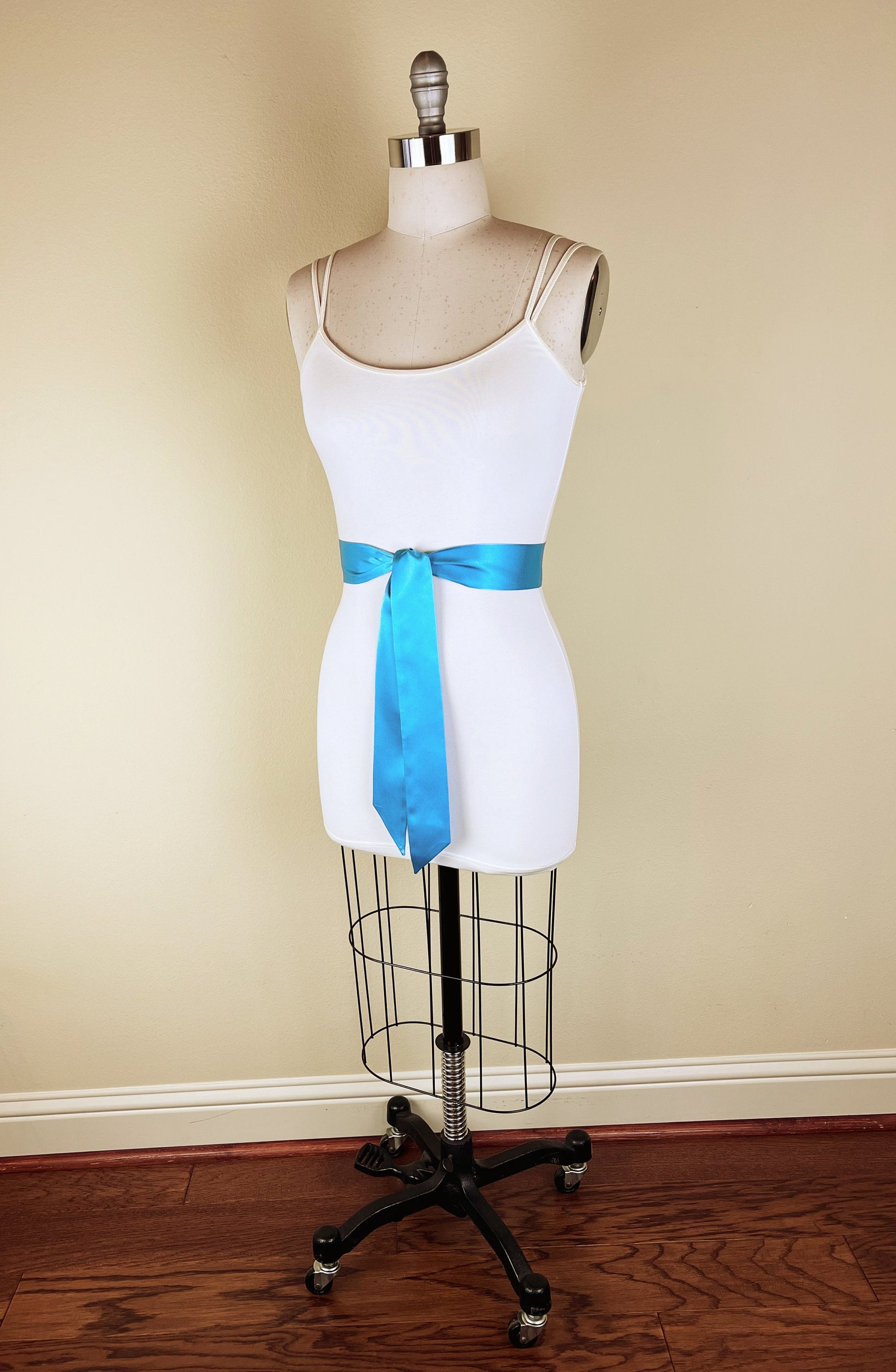 Aqua Satin Sash Belt, Aqua Blue Sash, Aqua Bridesmaid Sash, Aqua Wedding Dress Sash, Bridal Sash, Aqua Blue Wedding Gown Sash, Satin Swank