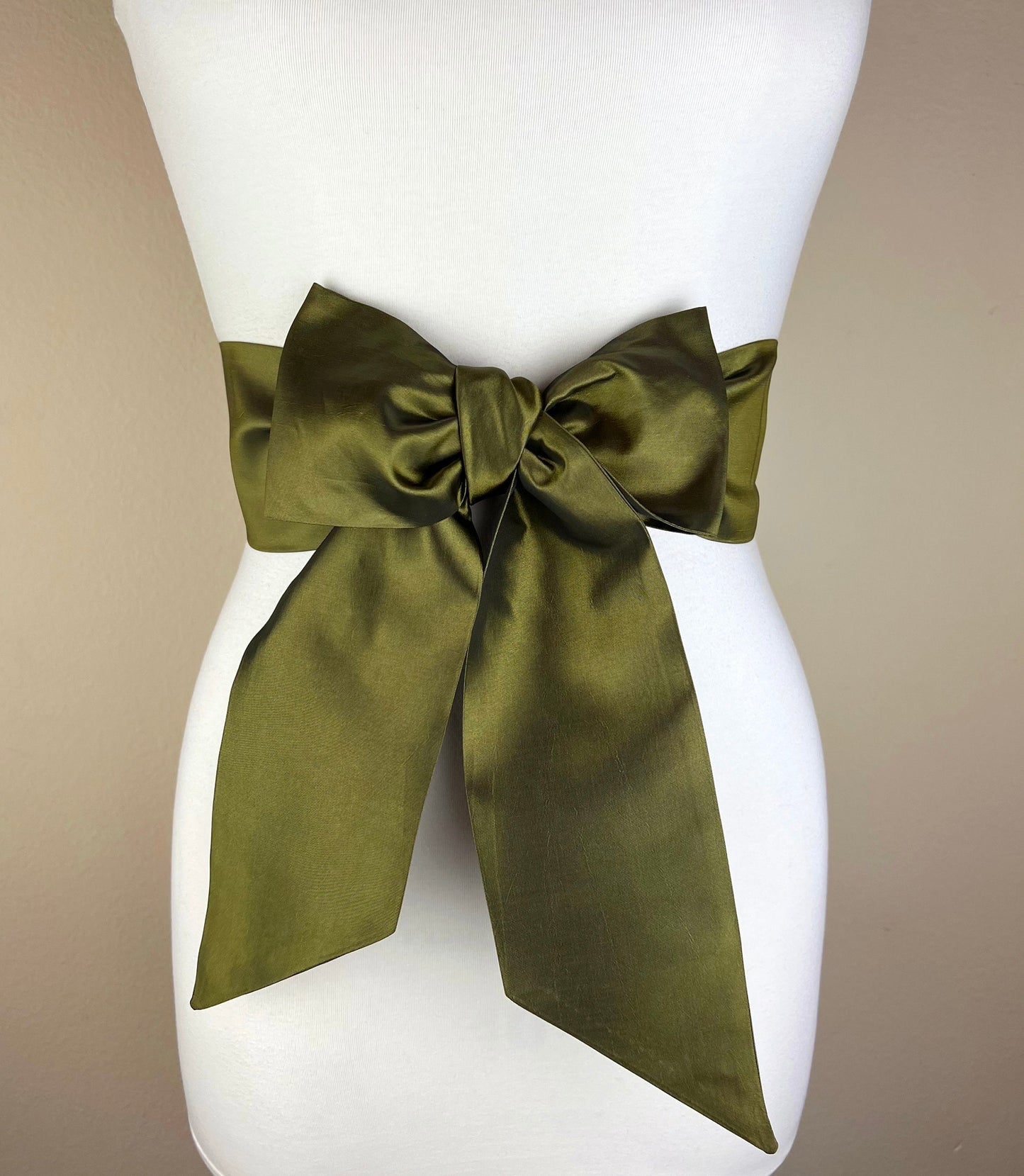 Crisp Taffeta Sash in Loden Green, Dark Green Taffeta Bow Belt, Formal Dress Sash, Taffeta Ball Gown Sash, Deep Green Sash Belt, Satin Swank
