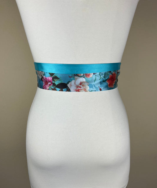 Wide Blue Floral Sash, Vintage Floral Print, Aqua Blue Flower Sash Belt, Aqua Floral Print Sash Reverses to Solid Aqua Sash, Satin Swank