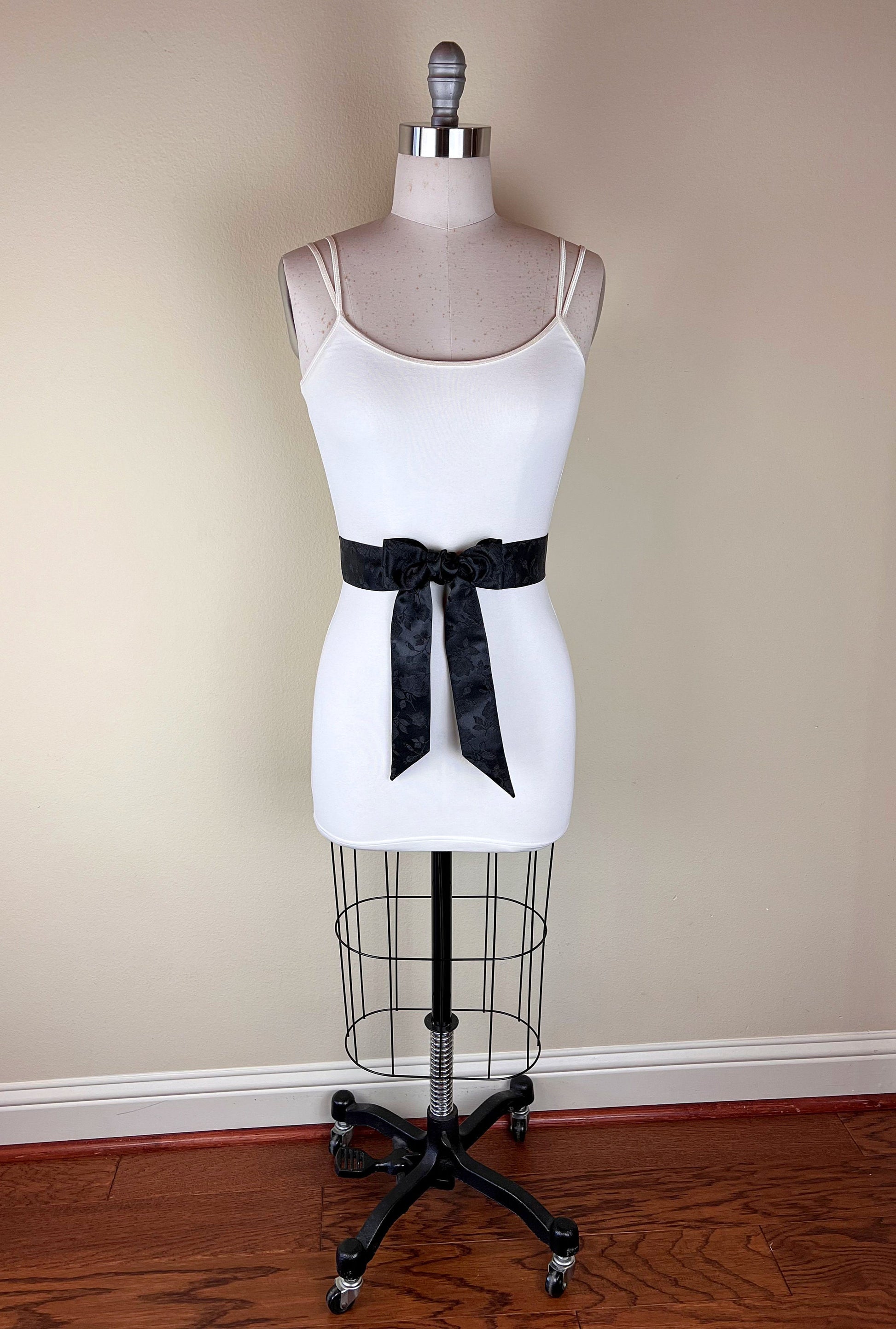 Narrow Black Satin Sash in Rose Jacquard, Black Rose Sash, Black Sash, Wedding Dress Sash, Bridesmaid Sash, Black Wedding, Satin Swank