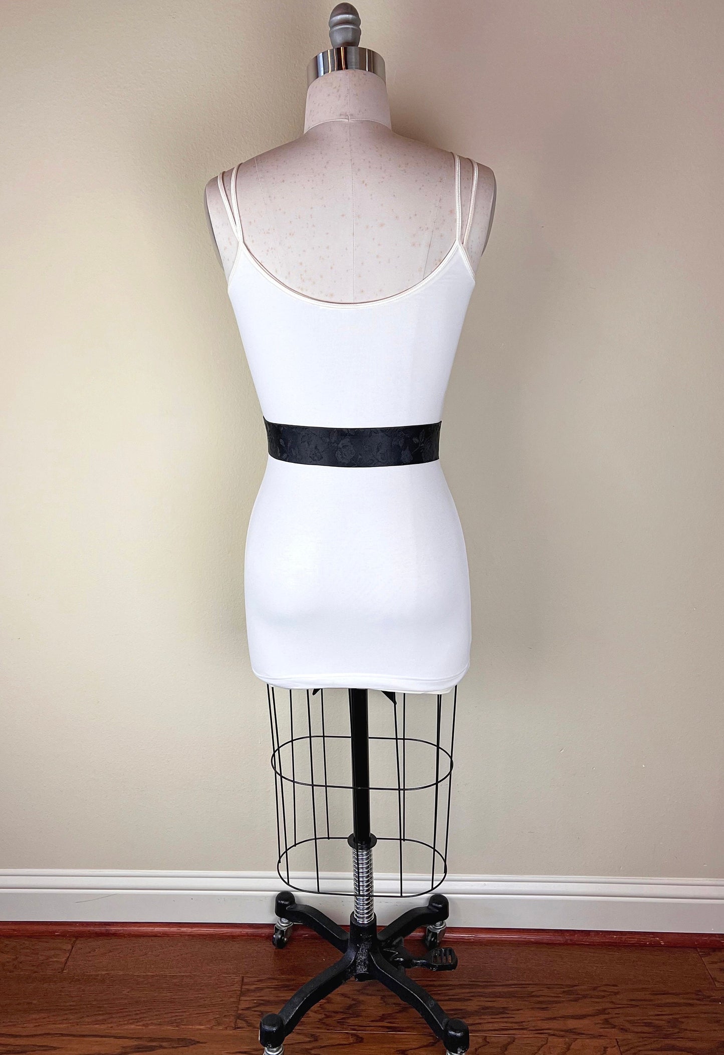 Narrow Black Satin Sash in Rose Jacquard, Black Rose Sash, Black Sash, Wedding Dress Sash, Bridesmaid Sash, Black Wedding, Satin Swank