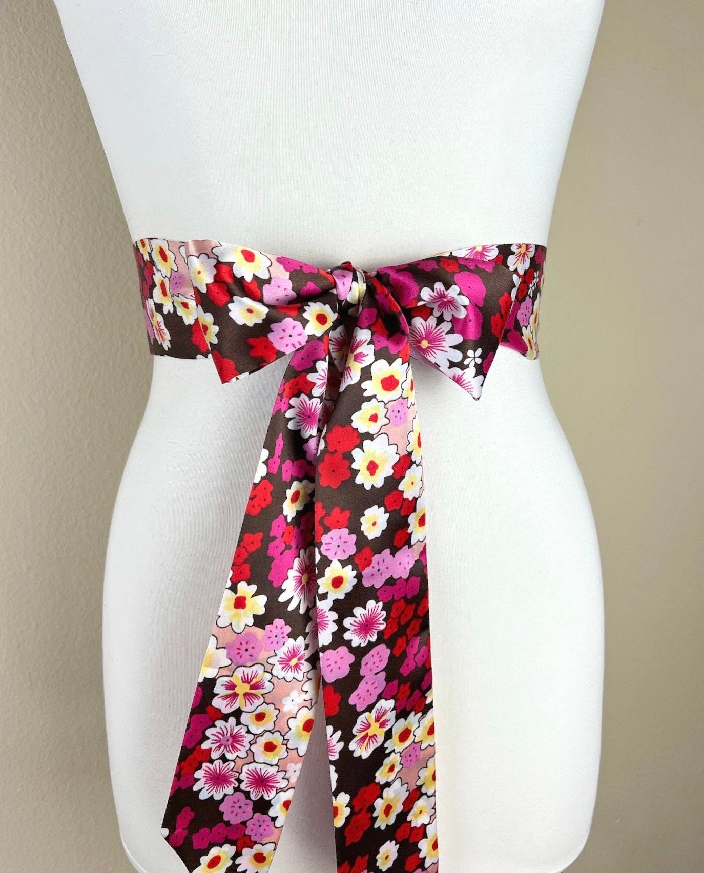 1960s Mod Print Sash Belt, Retro Accessories, 60s Style Print Sash, Vintage Floral Print Accessories, Pink Floral Print Sash, Satin Swank