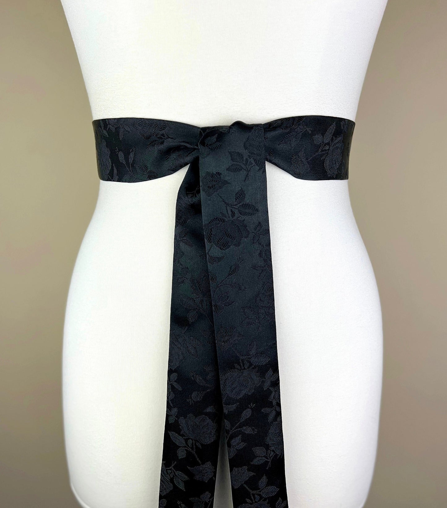 Narrow Black Satin Sash in Rose Jacquard, Black Rose Sash, Black Sash, Wedding Dress Sash, Bridesmaid Sash, Black Wedding, Satin Swank
