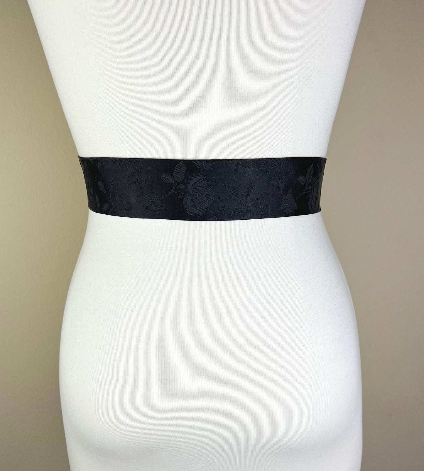 Narrow Black Satin Sash in Rose Jacquard, Black Rose Sash, Black Sash, Wedding Dress Sash, Bridesmaid Sash, Black Wedding, Satin Swank