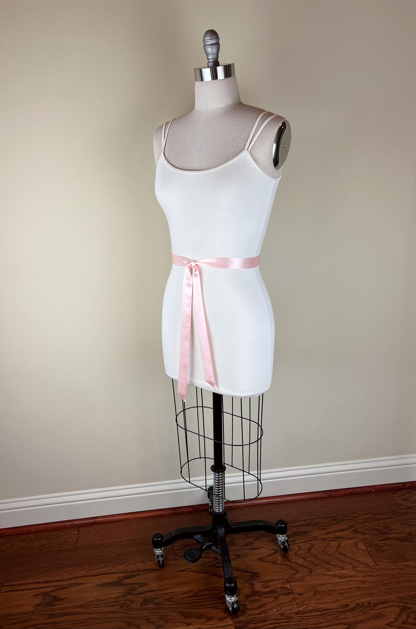 Extra Narrow Deep Blush Sash, Blush Satin Sash Belt, Skinny Sash Belt, Thin Sash Belt, Skinny Blush Tie Belt, Satin Blush Belt, Satin Swank
