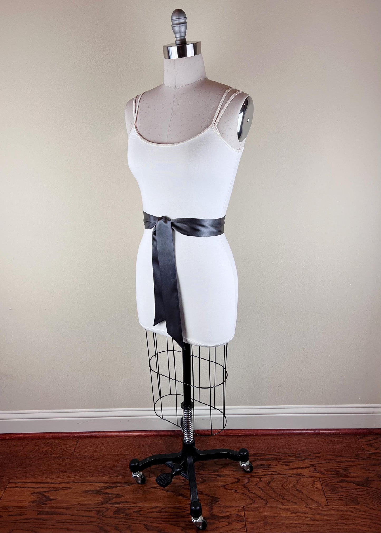 Narrow Charcoal Gray Sash, Charcoal Satin Sash, Dark Gray Satin Sash, Charcoal Sash Belt, Gray Wedding Dress, Gray Dress Sash, Satin Swank