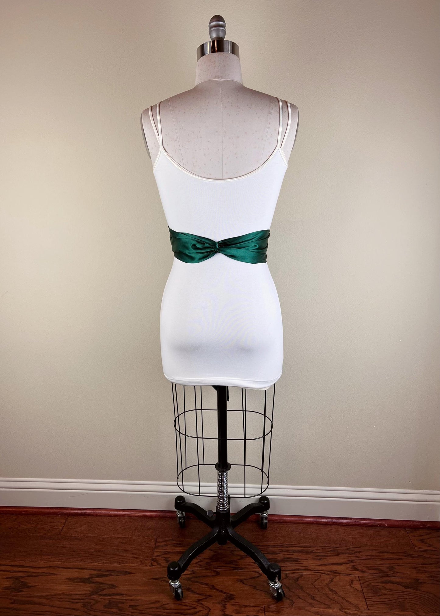 Hunter Green Sash, Hunter Satin Sash, Obi Belt, Hunter Green Satin Sash, Hunter Green Wedding Sash, Bridal Sash Bridesmaid Sash, Satin Swank