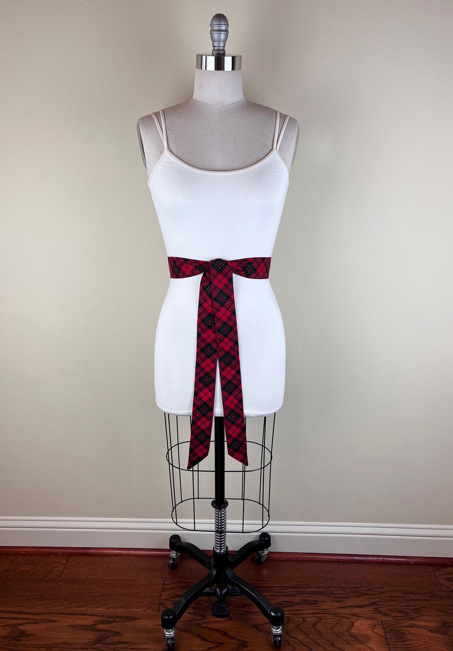 Narrow Red & Black Plaid Sash, Christmas Plaid Sash Belt, Red and Black Tartan Sash, Christmas Tartan Sash Belt, Red Plaid Belt, Satin Swank